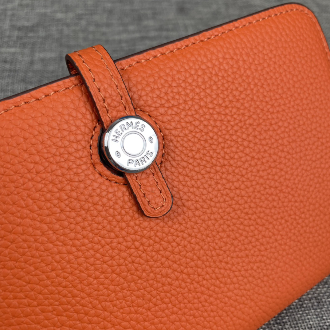 Hermès Dogon Duo Detachable Wallet - Image 3