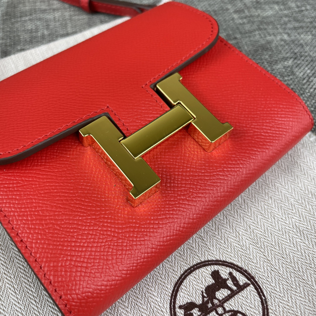 Hermès Constance Leather Shoulder Bag - Image 3