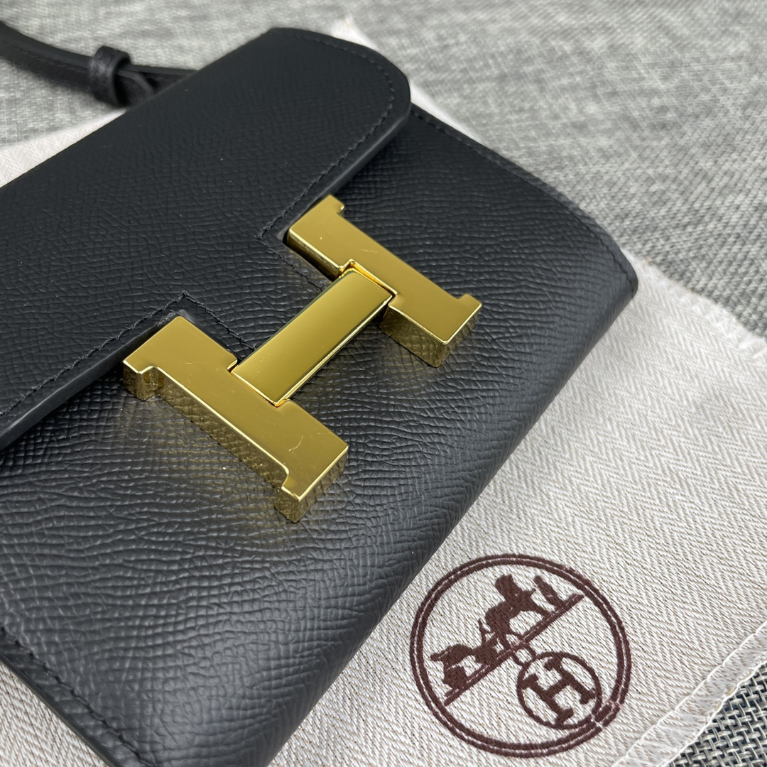 Hermès Constance Leather Shoulder Bag - Image 3