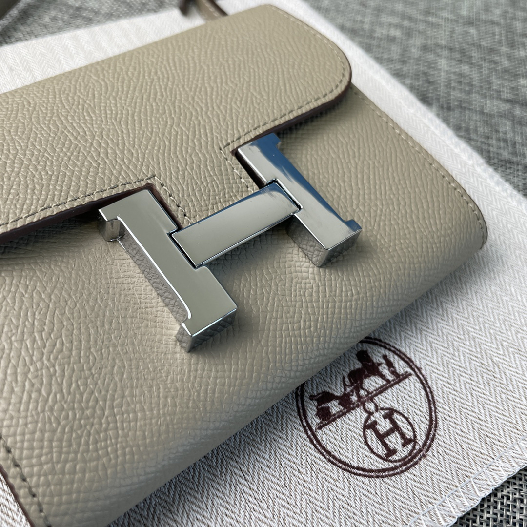 Hermès Constance Shoulder Bag - Image 3