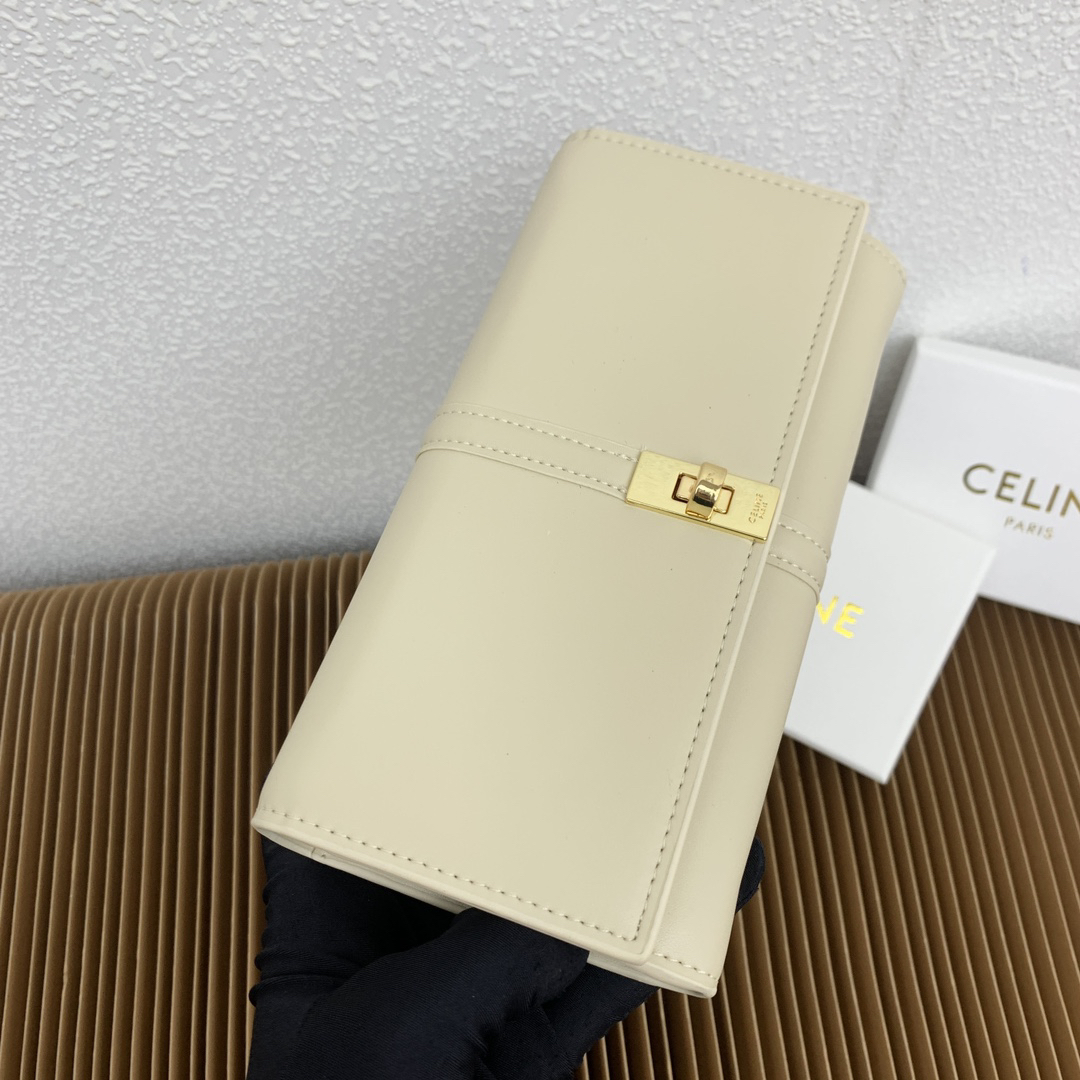 Triomphe 16 Cowhide Leather Wallet - Image 3