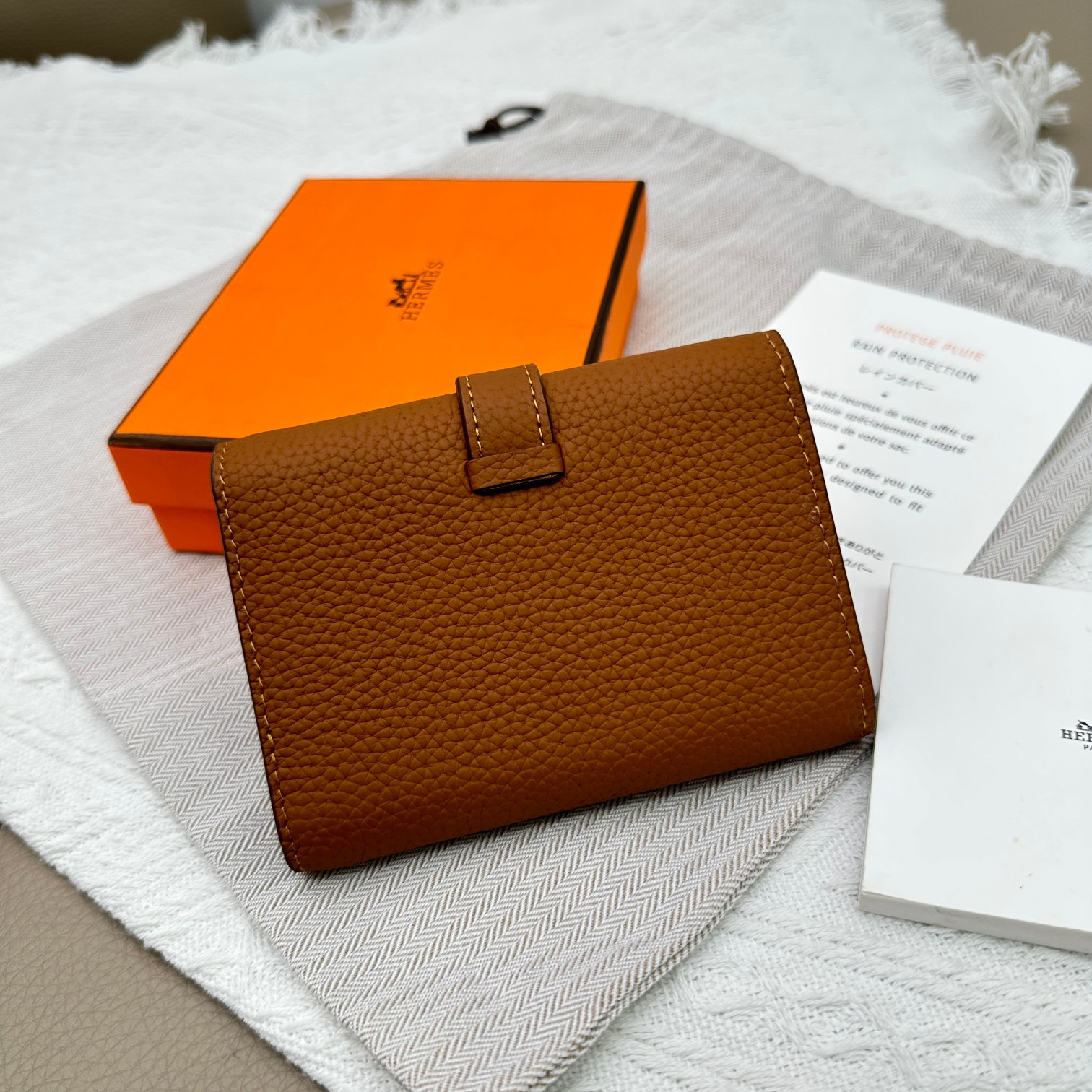Hermès Togo Leather Trifold Wallet - Image 3