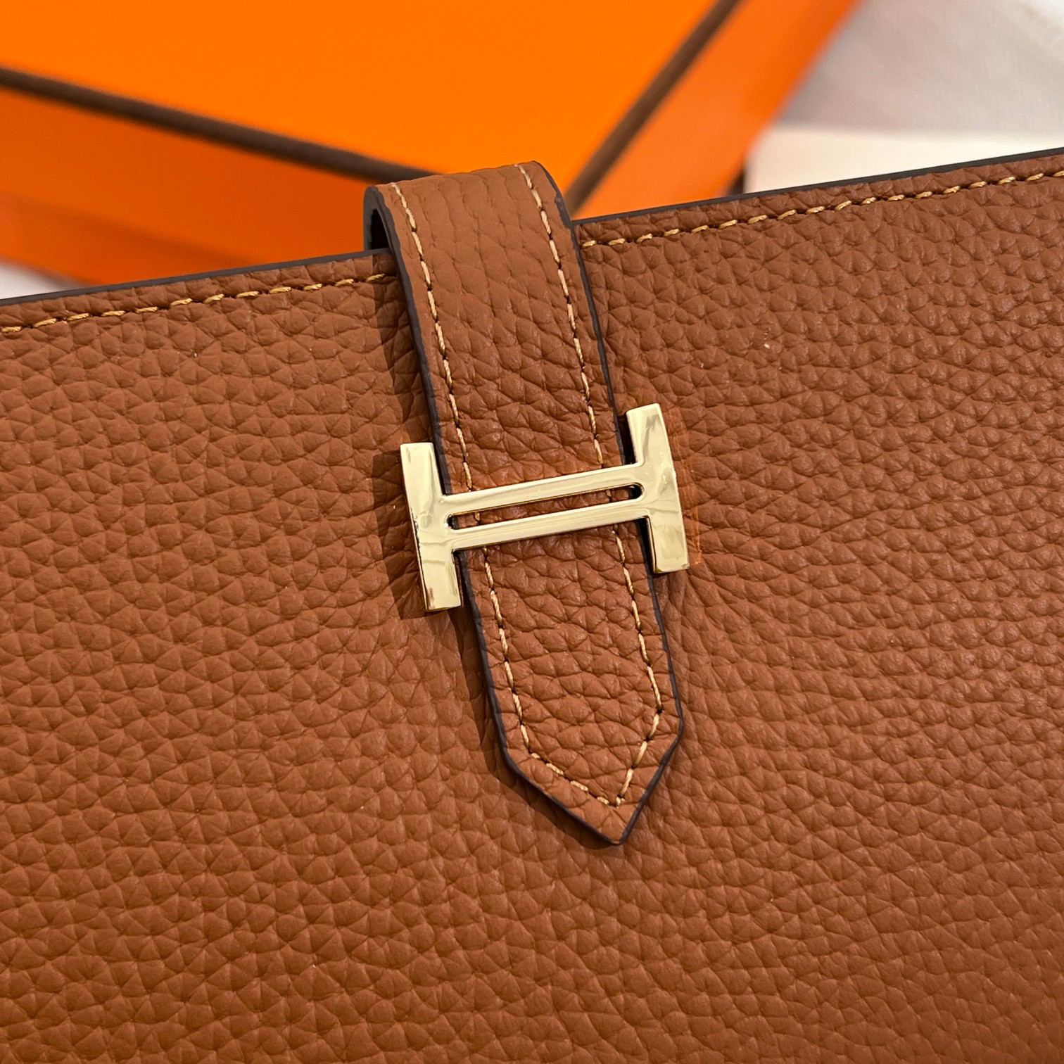 Hermes Women’s Togo Leather Vertical Zip Wallet - Image 3