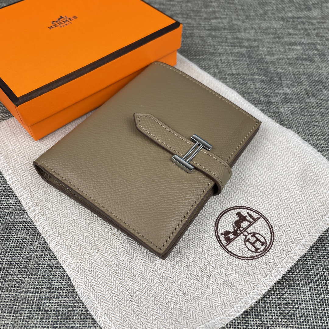 Hermes Palm-Grain Leather Vertical Wallet - Image 3