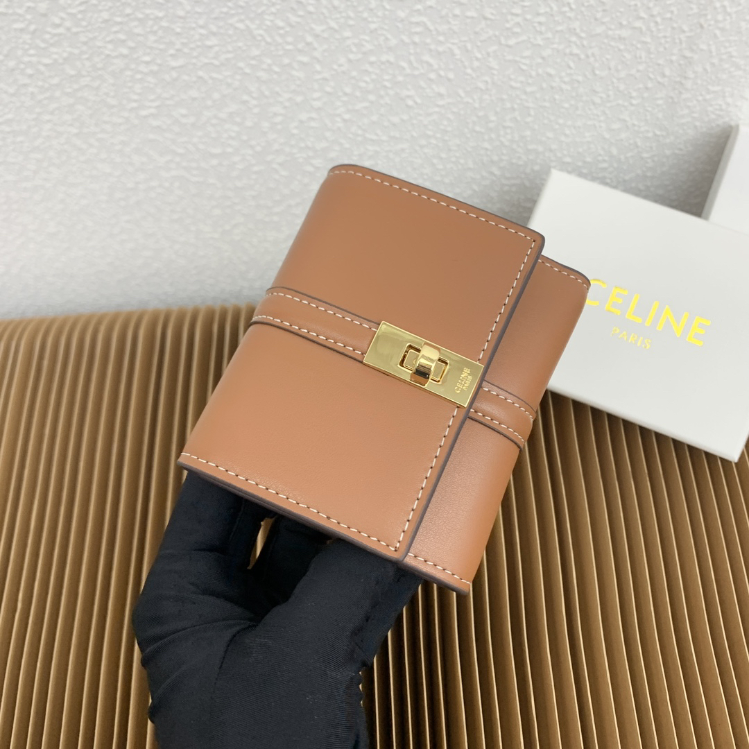 Celine Triomphe 16 Leather Tri-Fold Wallet - Image 3