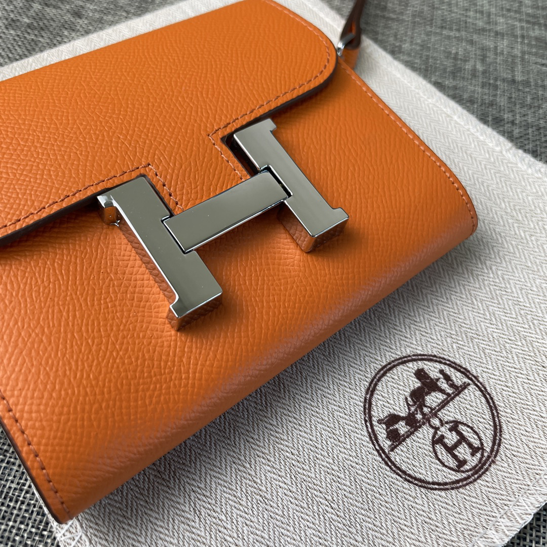 Hermes Constance Palm-Grain Calfskin Crossbody Bag - Image 3