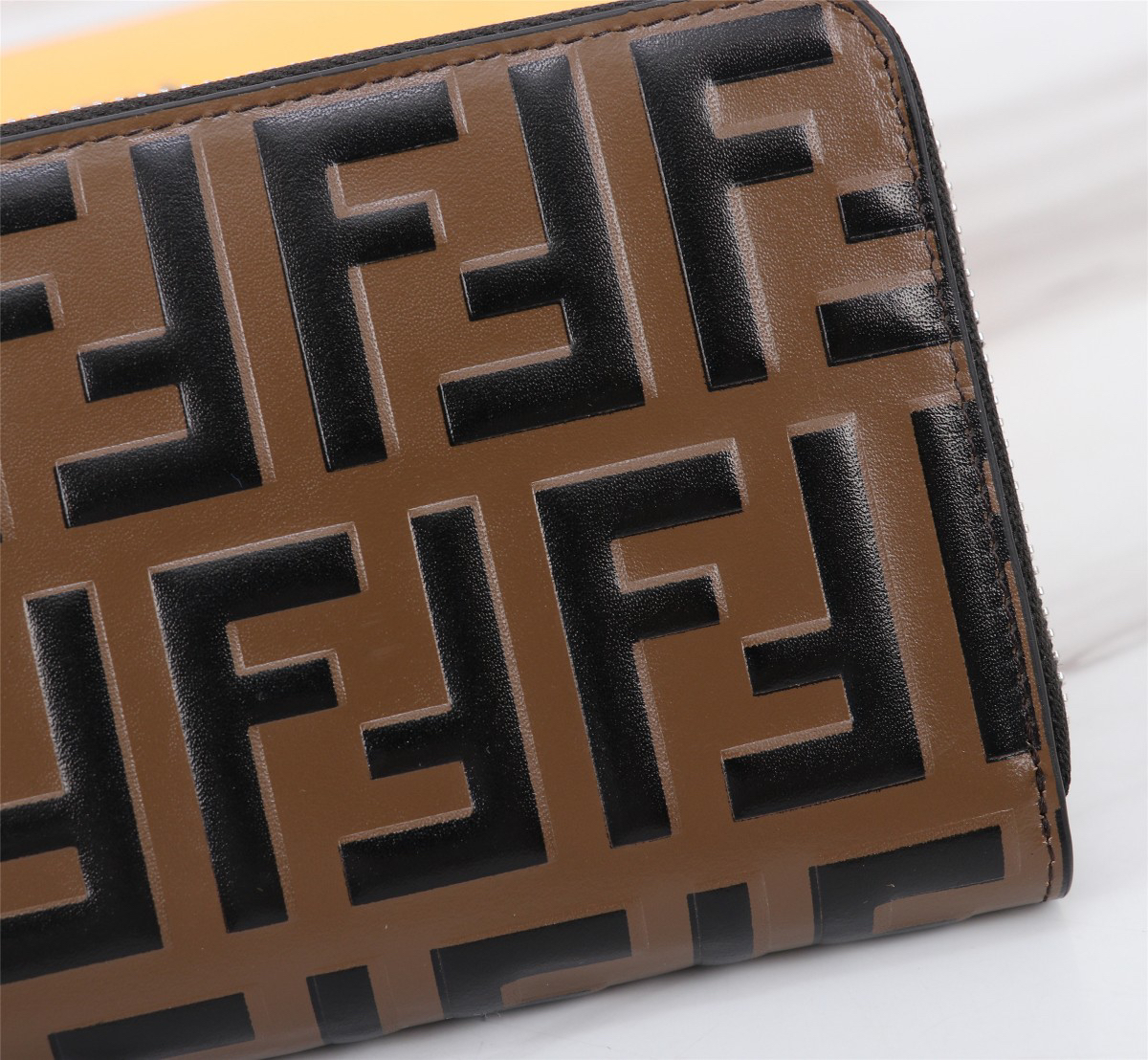 Fendi Zip Wallet in Khaki Leather - Image 3