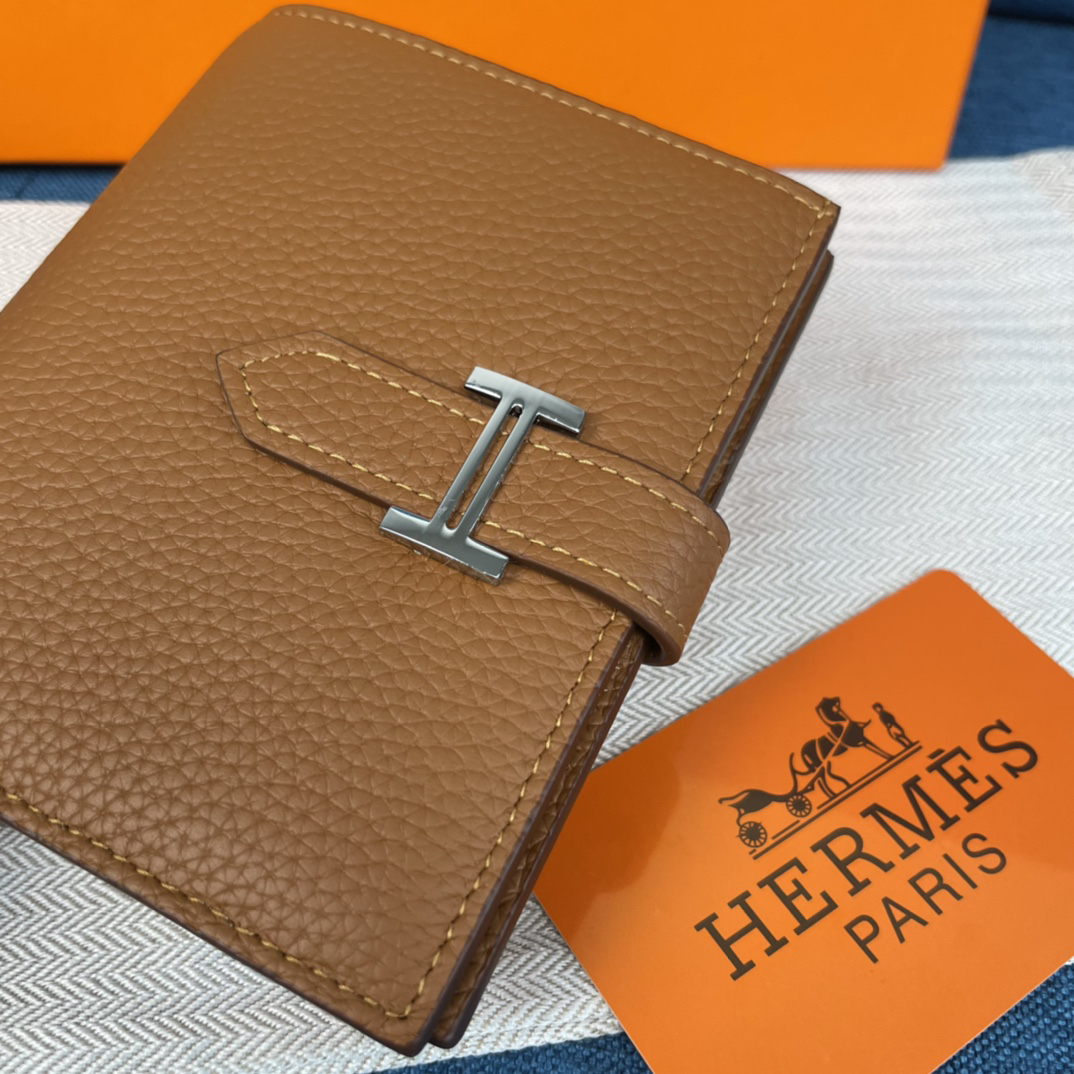 Hermes Togo Calfskin Vertical Wallet - Image 3