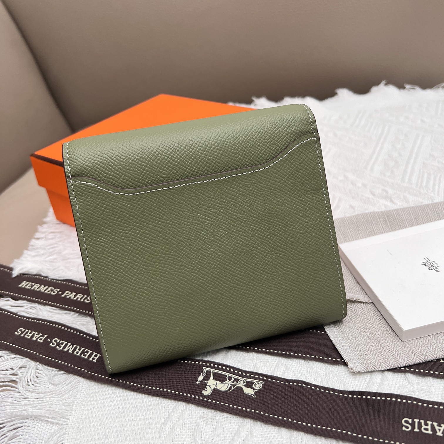 Hermès Constance Palm-Grain Leather Shoulder Bag - Image 3