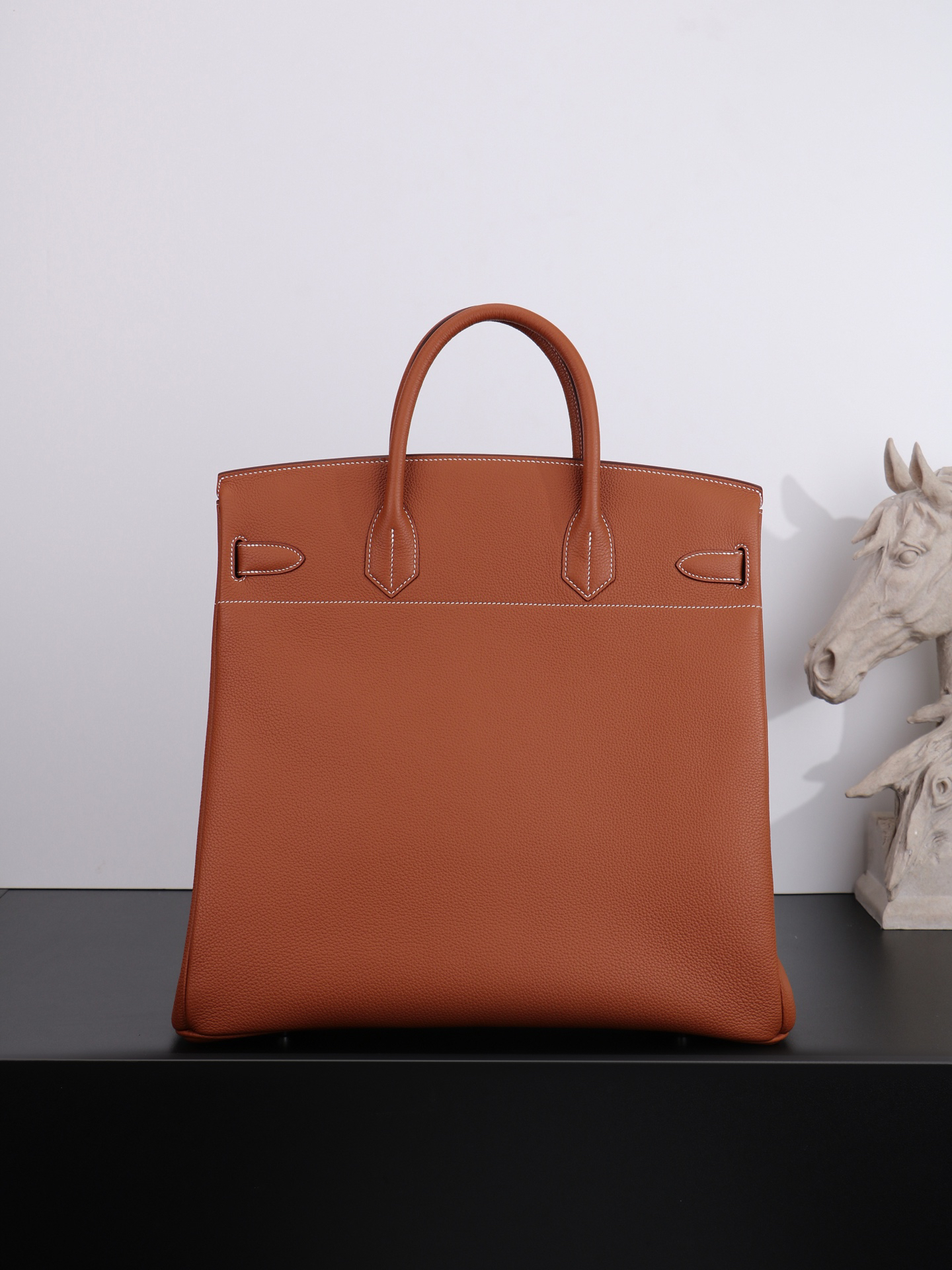 Hermès Birkin 40 HAC High-Height Handbag - Image 3