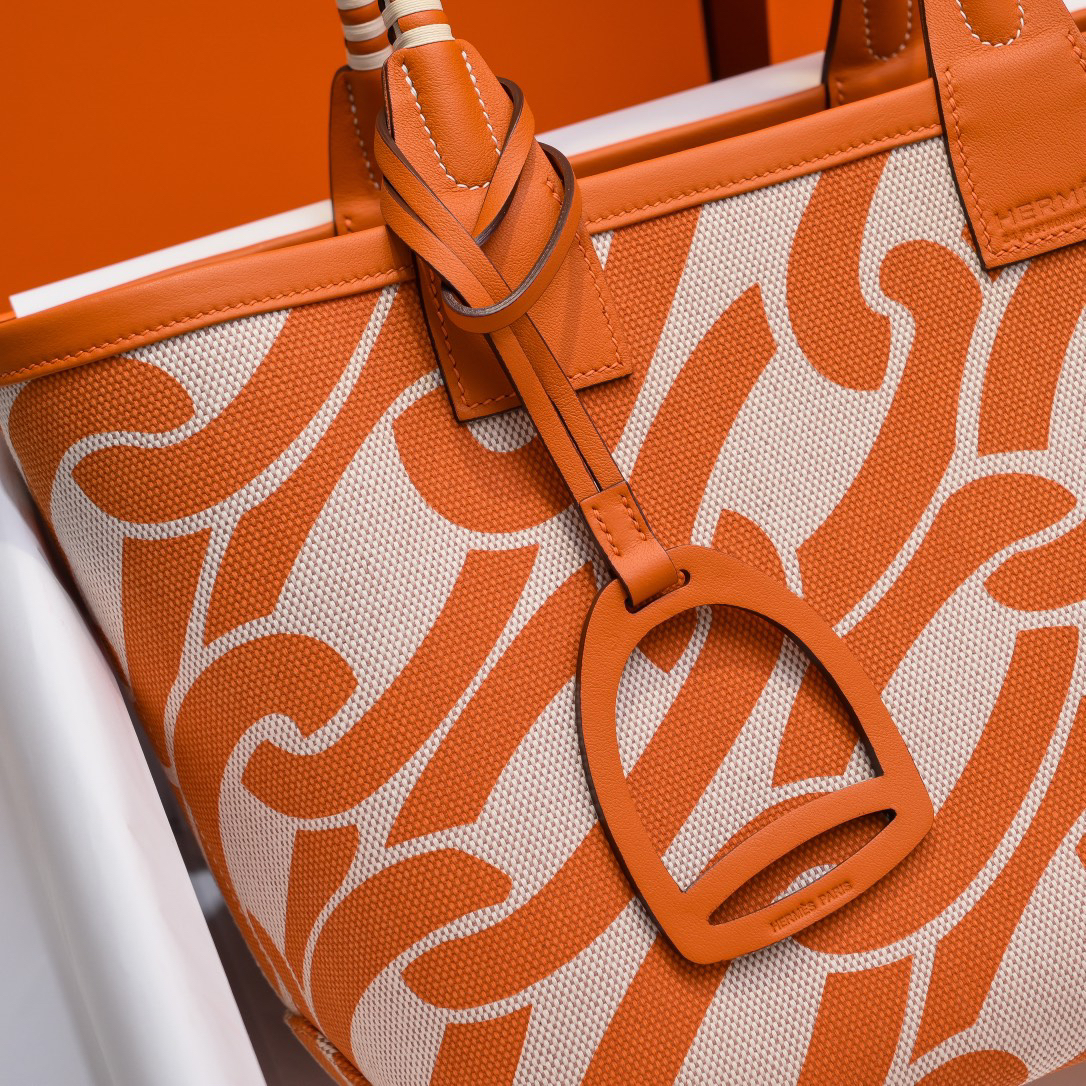 Hermes Steeple Tote 25 - Image 3