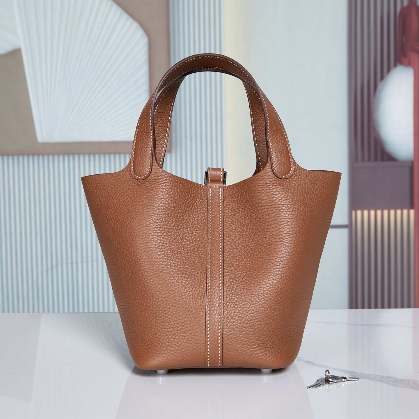 Hermès Picotin Lock 18 TC Leather Basket-Style Handbag - Image 3