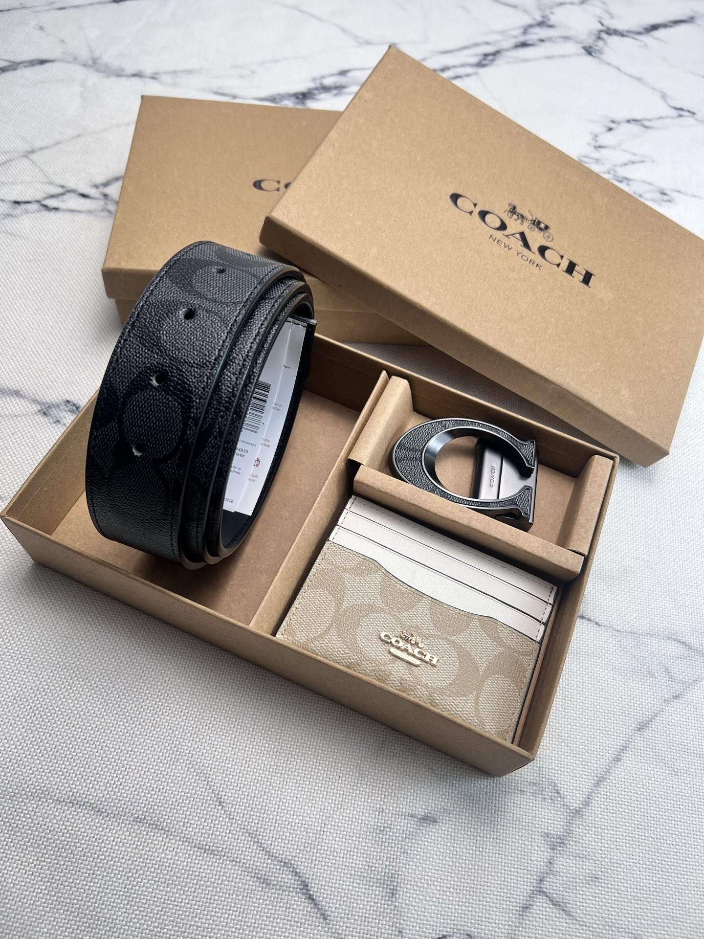 Coach F64839 Men's Leather Belt and CH415 Card Holder Set - Image 3