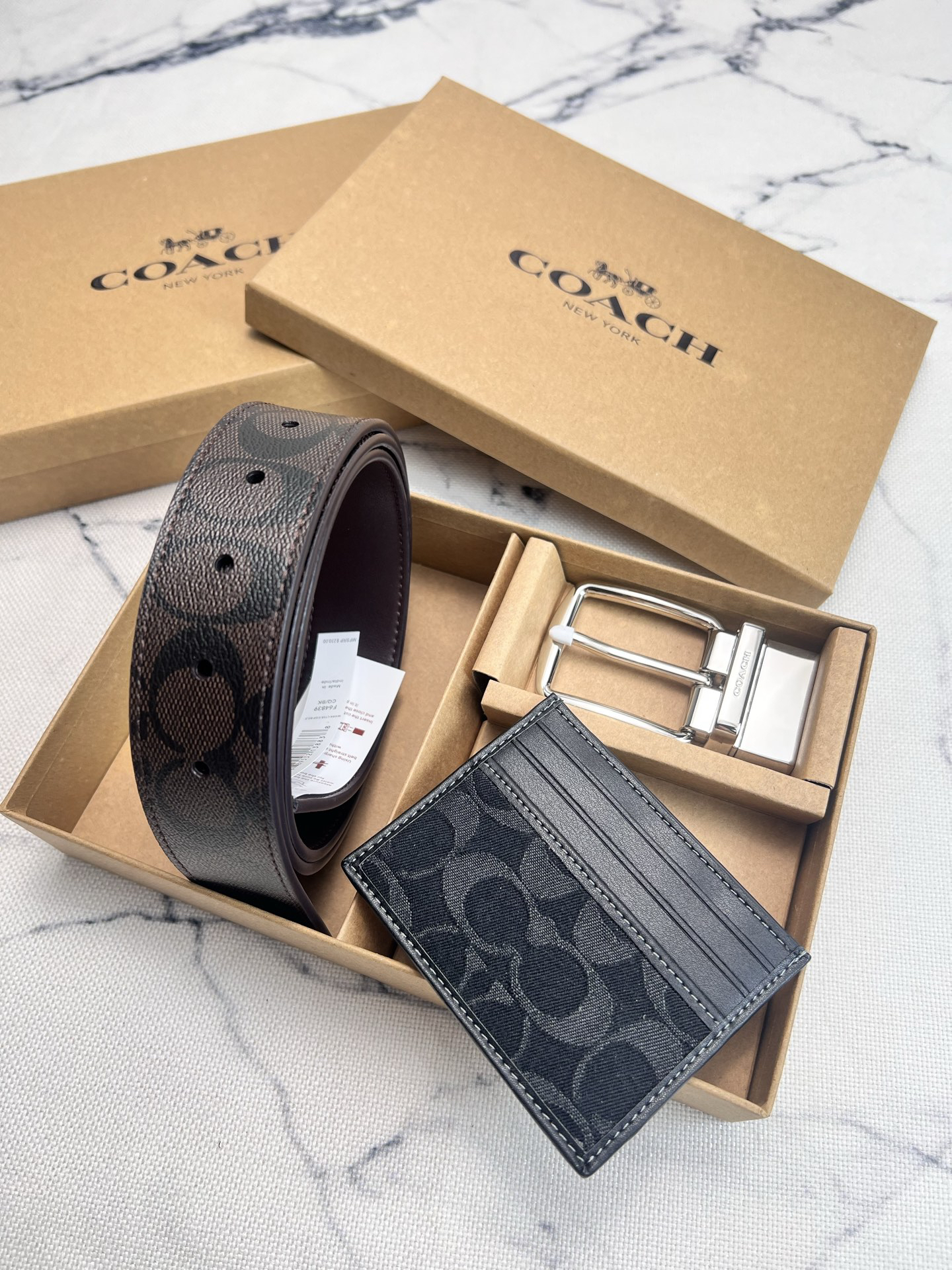 Coach Men's Leather Belt and Black Card Holder Set - F64839 / CAJ47 - Image 3