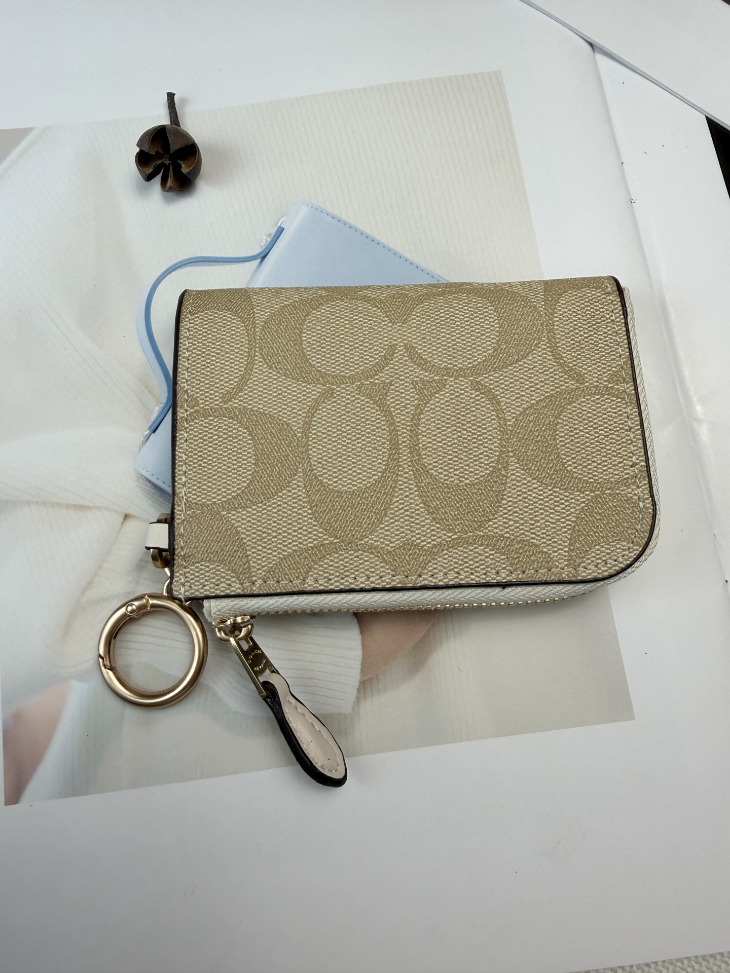 COACH C8275 Signature Leather Coin Purse - Image 3