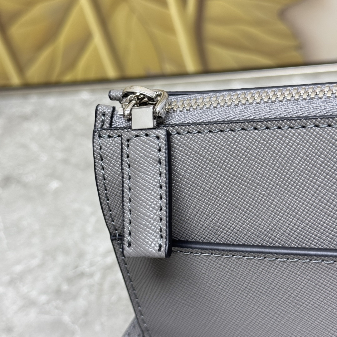 Men's Gray Saffiano Leather Handbag 2VF032 - Image 3