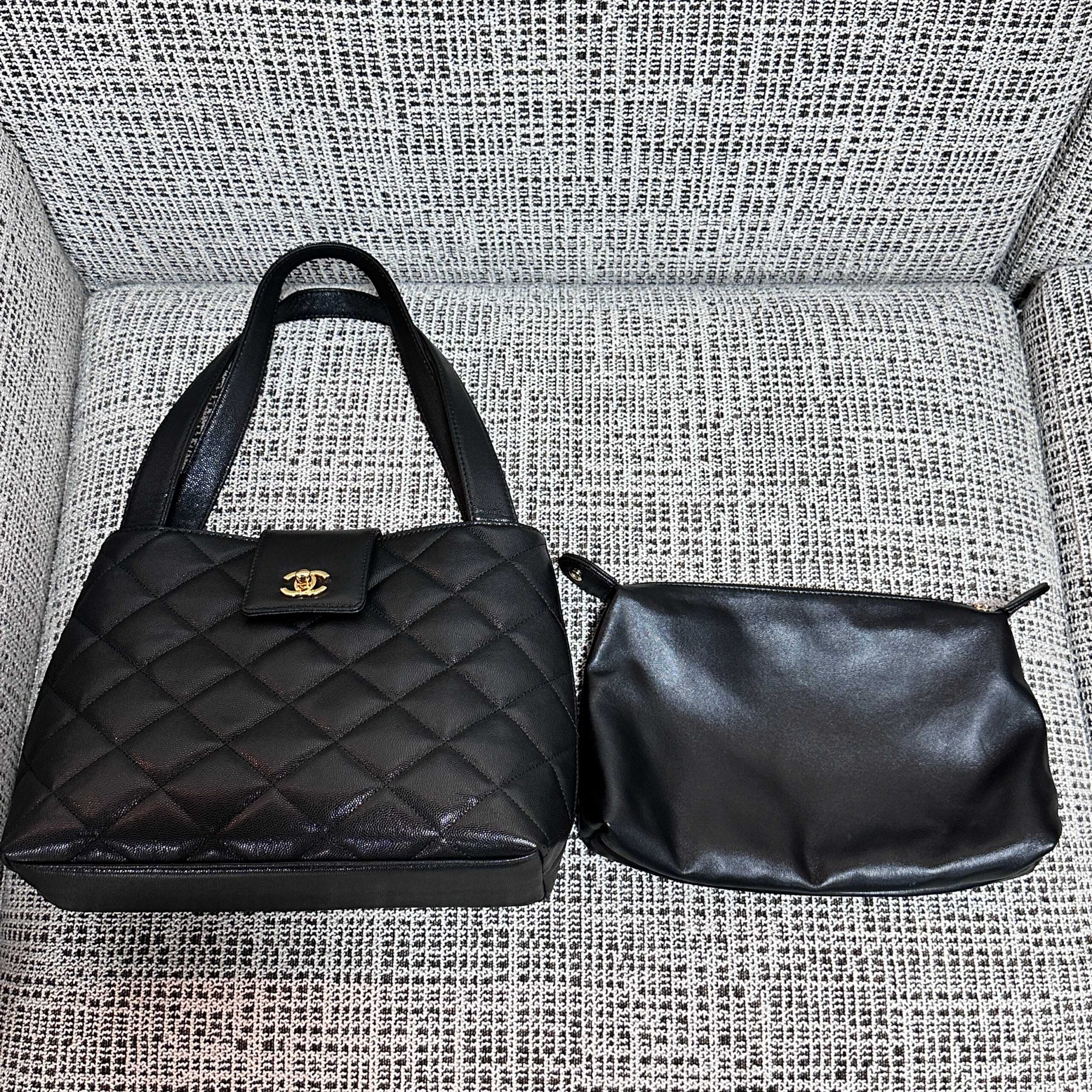 CHANEL Vintage Black and Gold Kelly Handbag - Image 4