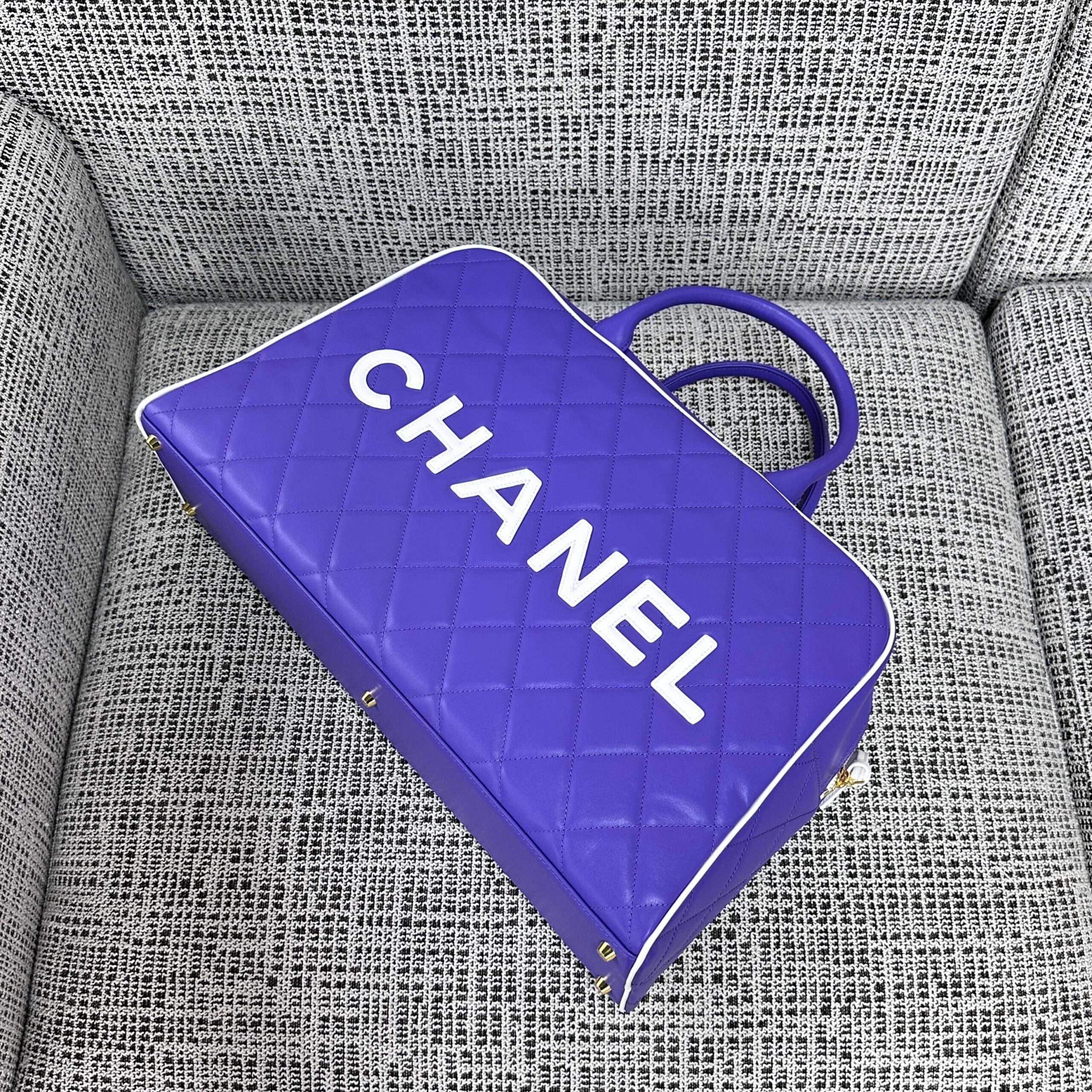 Chanel Vintage Bowling Boston Travel Bag - Image 4