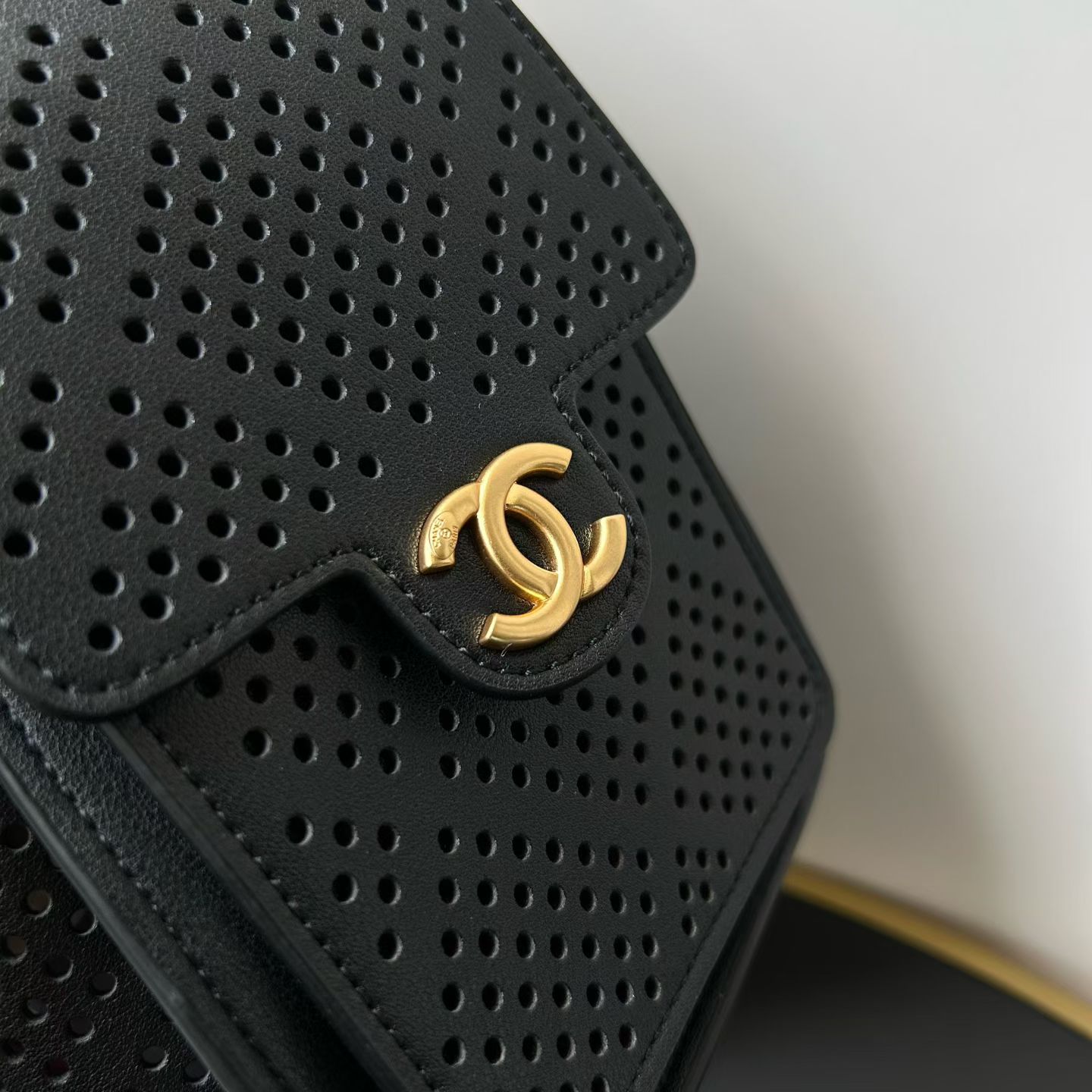 Chanel 26 Hobo Shoulder Bag - Image 4