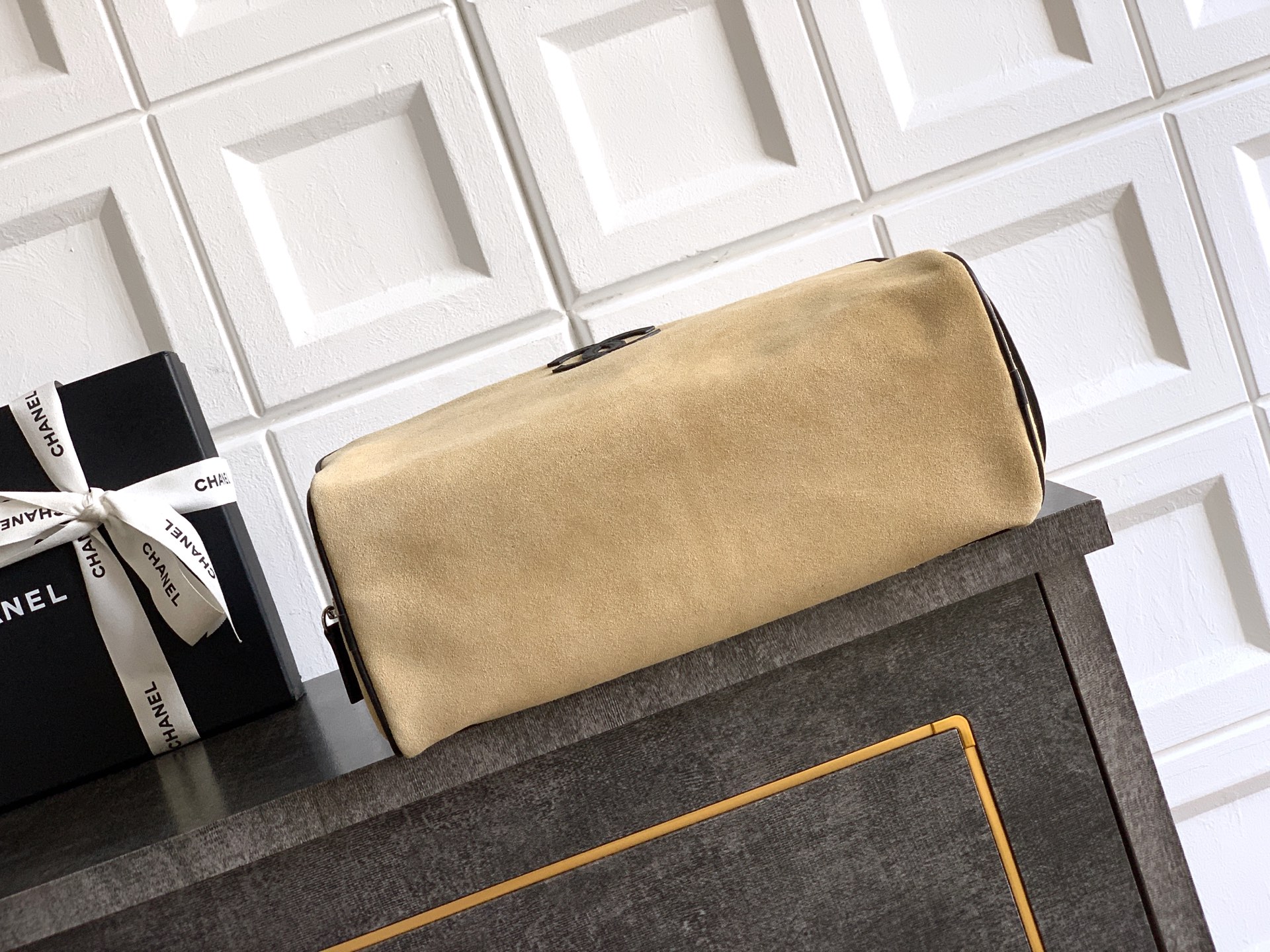 Chanel Coco Beach Deerskin Handbag - Image 4