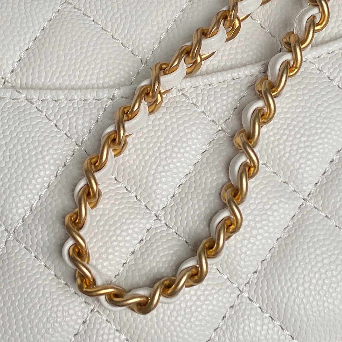 Textured Leather Top-Handle Handbag - Image 4