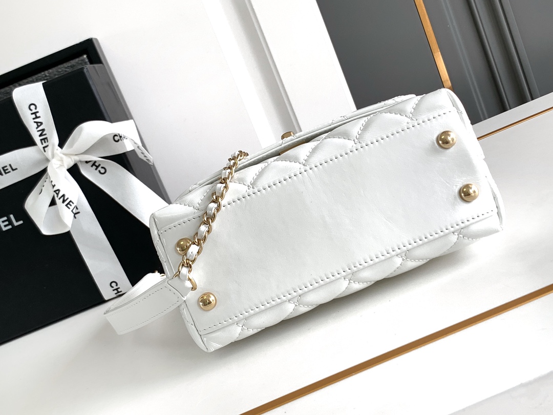 Chanel Coco Handle Classic Mini Handbag - Image 4