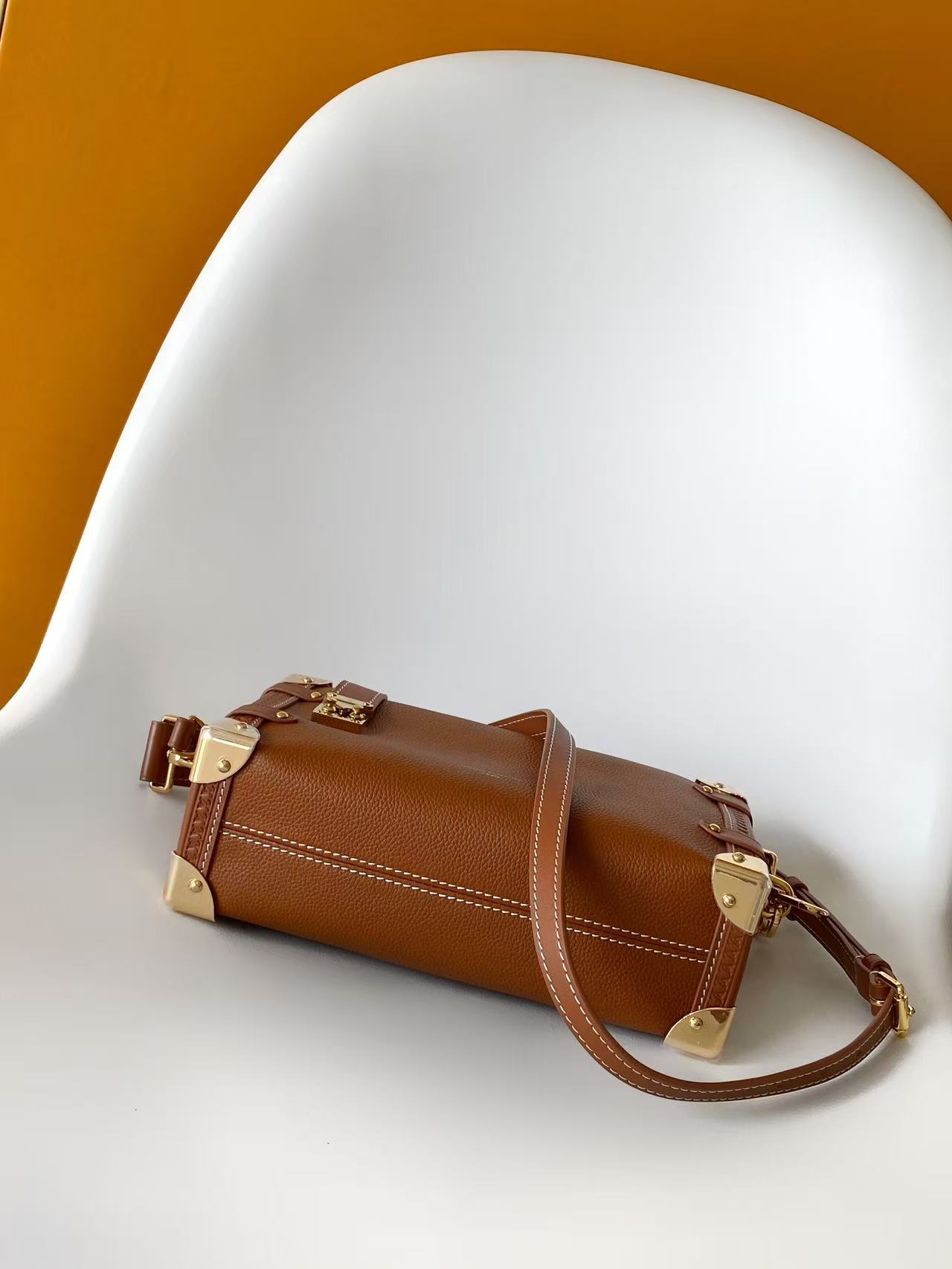 Louis Vuitton Side Trunk Medium Handbag - Image 4