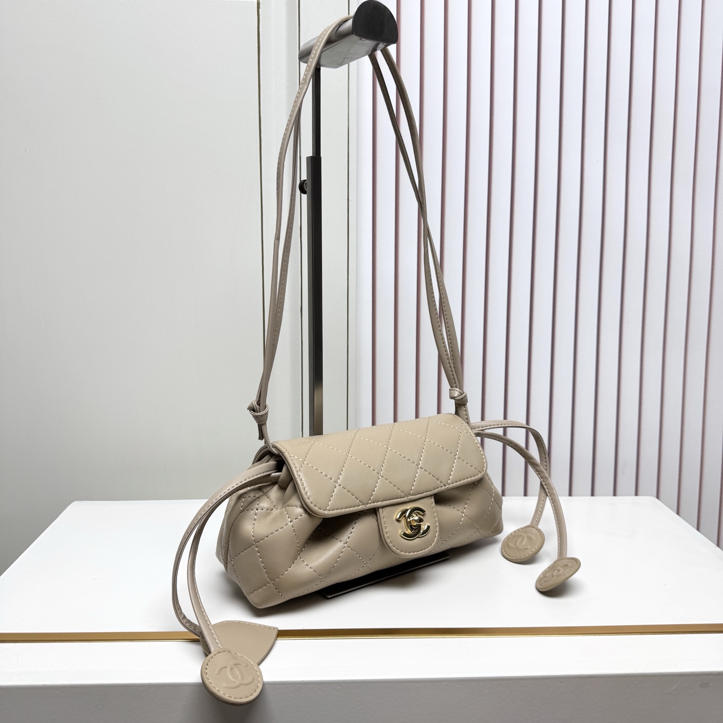 Chanel Quilted Drawstring Shoulder Bag in Black - Image 4