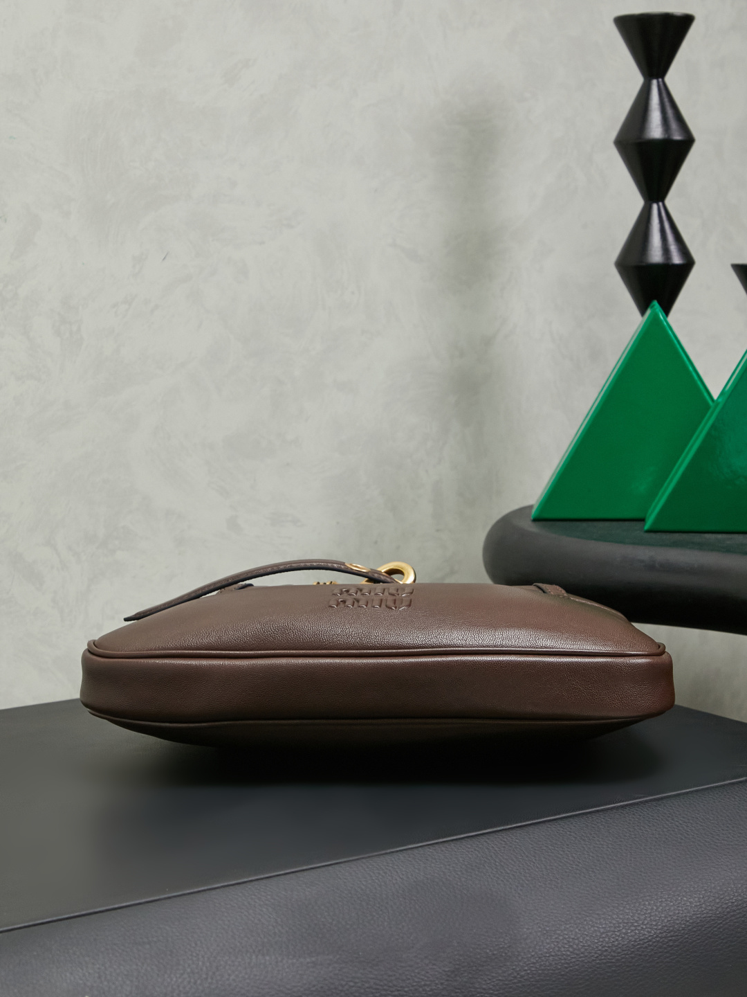 Aventure Deer Leather Shoulder Bag - Image 4