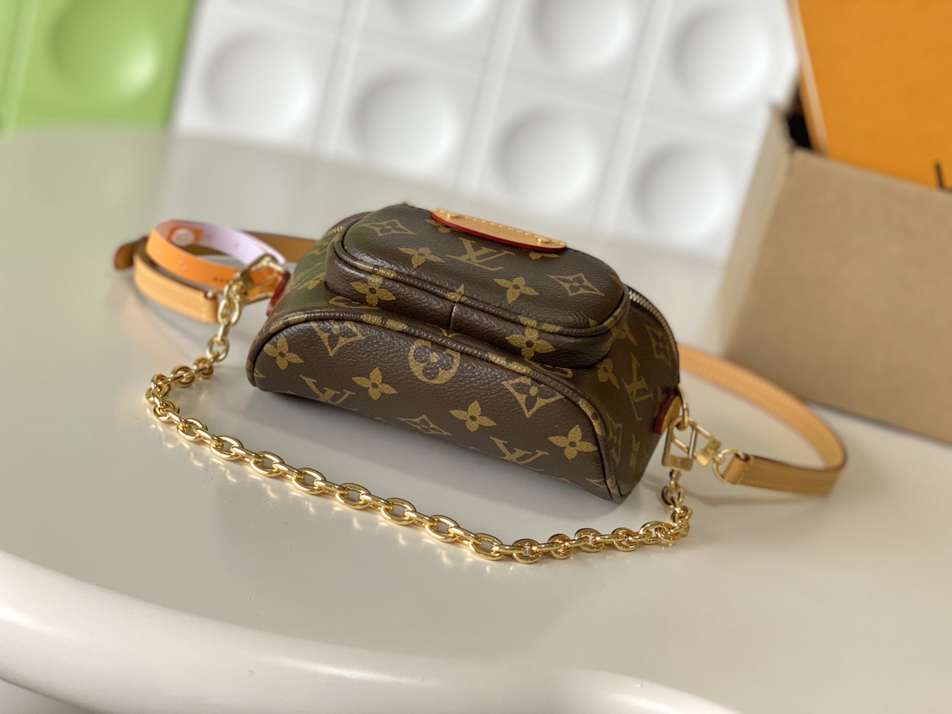 Louis Vuitton Mini Bumbag M82335 - Image 4