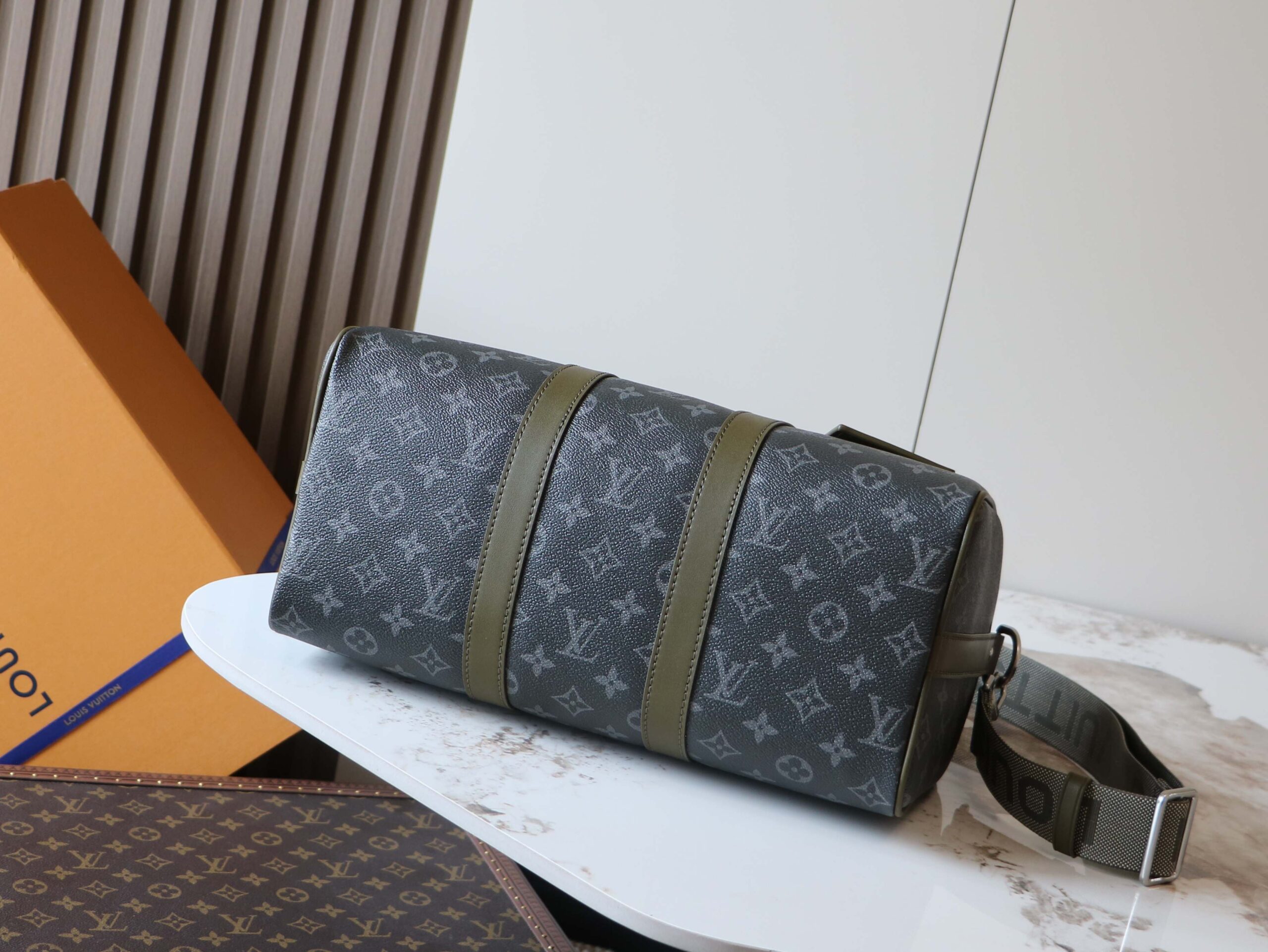 Louis Vuitton Keepall Bandouliere 35 Travel Bag - Image 4