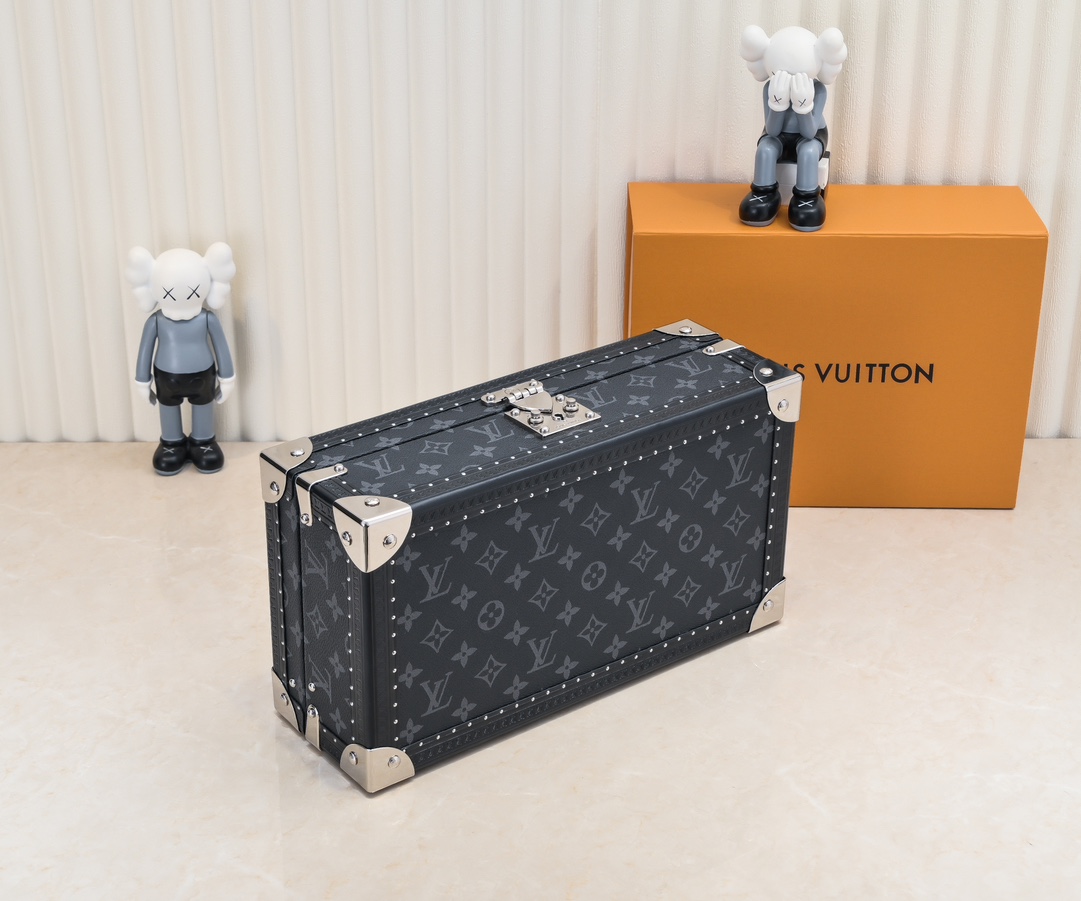 M4700B Monogram Watch Storage Case for 8 Watches - Image 4
