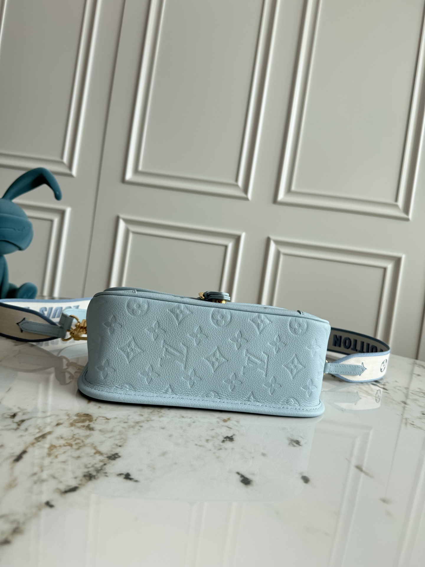 Louis Vuitton Diane Bag in Monogram Empreinte Leather - Image 4