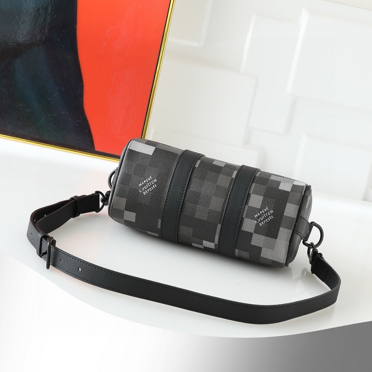Louis Vuitton Keepall Bandoulière 25 Damoflage Black Travel Bag - Image 4