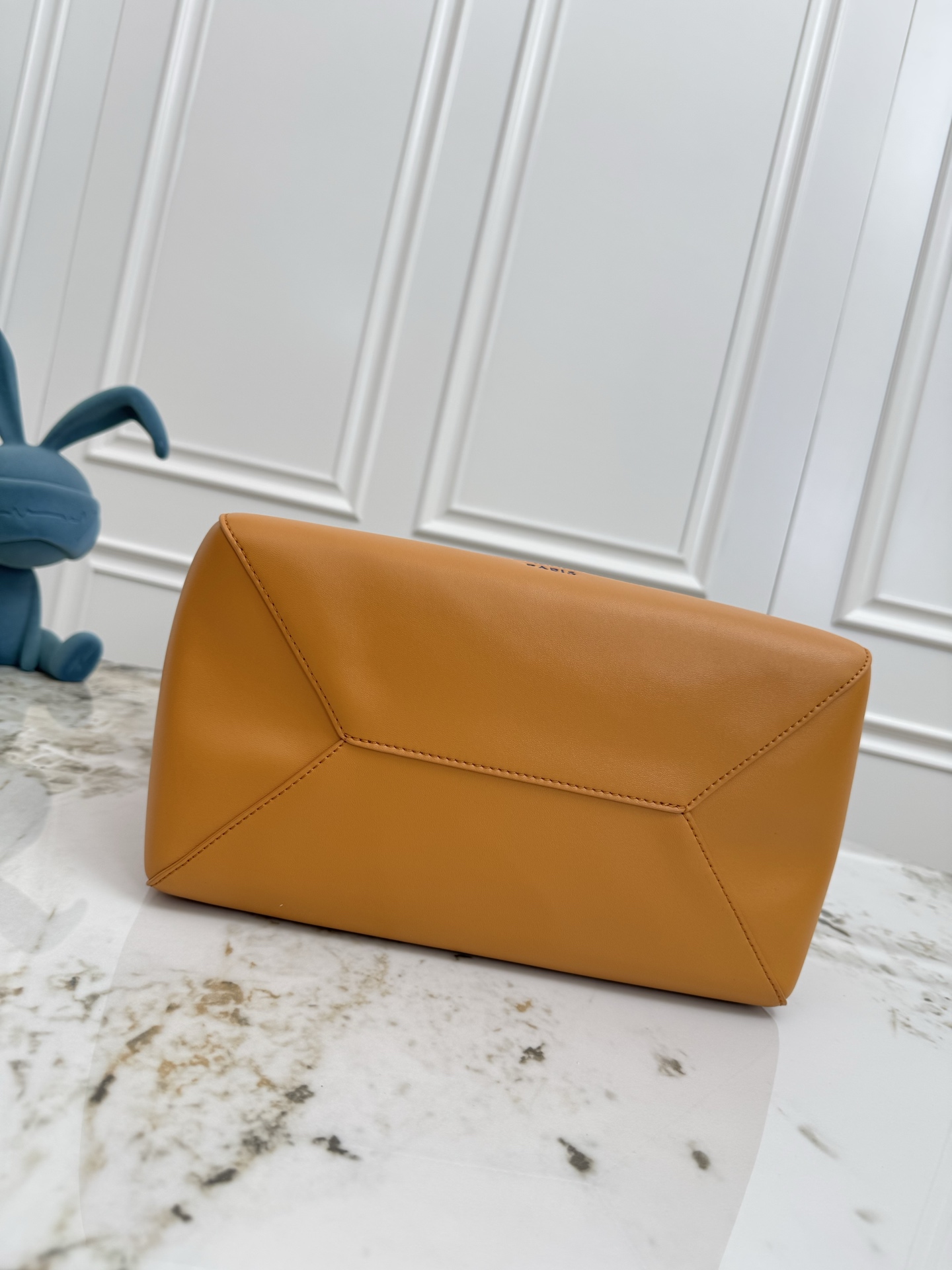 Louis Vuitton M24578 Sandwich Tote Bag - Image 4