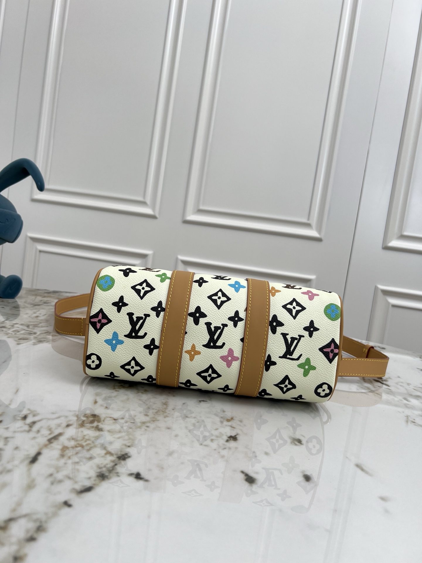 Louis Vuitton Keepall 25 Handbag - Monogram Eclipse Reverse Canvas - Image 4