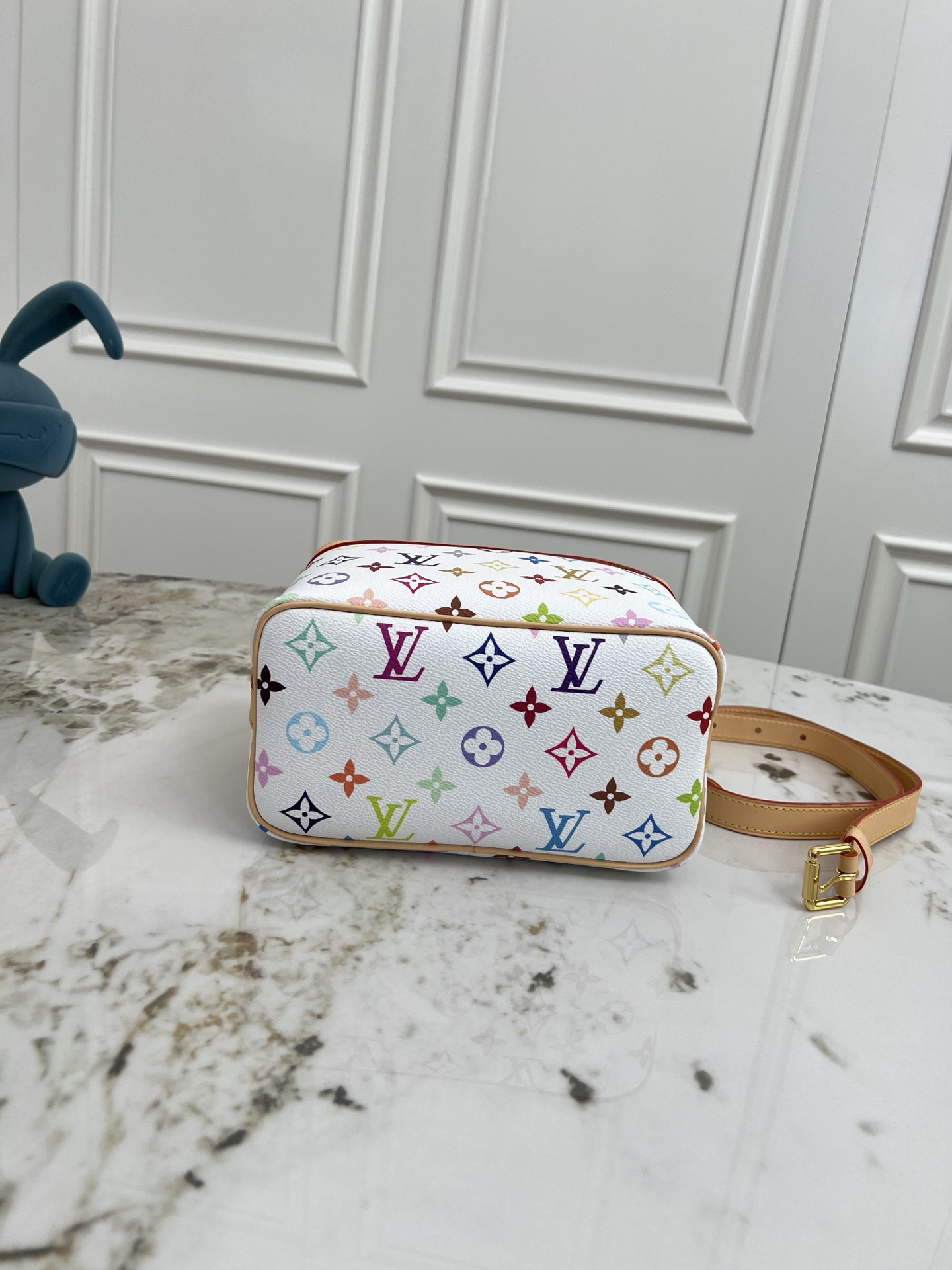 Louis Vuitton Cruiser Bag in Monogram Multicolore Canvas - Image 4
