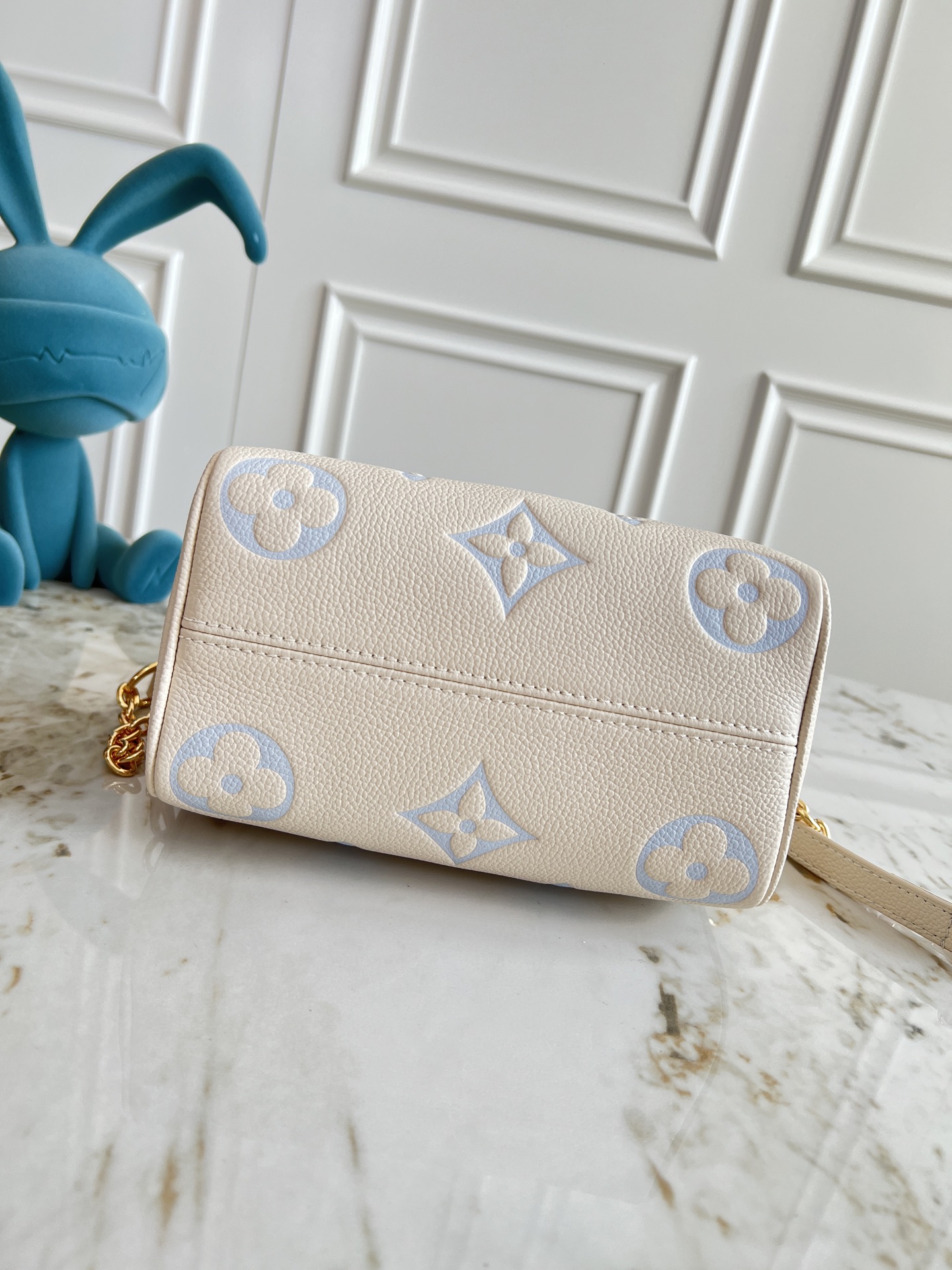 Louis Vuitton Speedy Bandouliere 20 Handbag in Monogram Empreinte Leather - Image 4