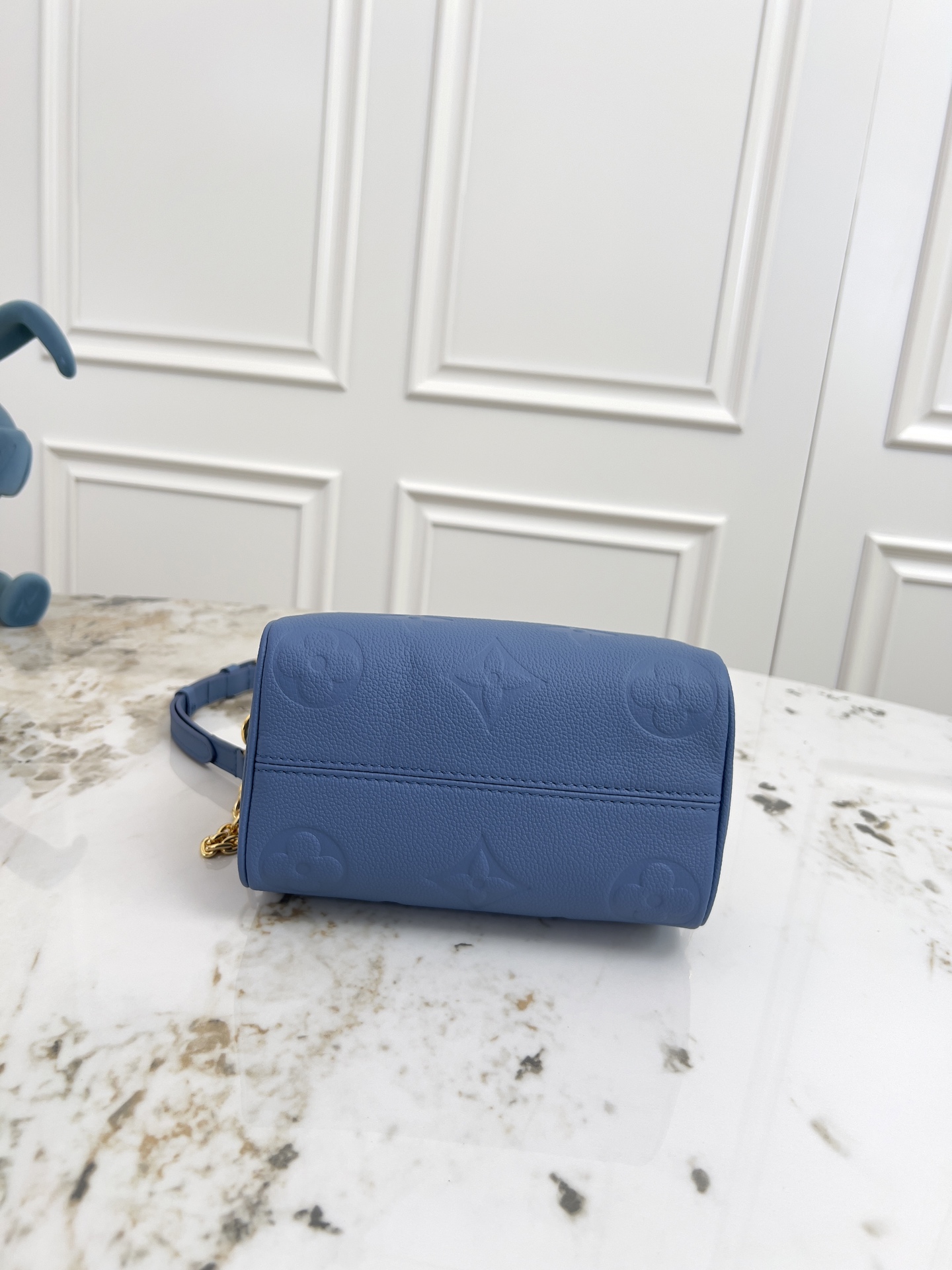 Louis Vuitton Speedy Bandouliere 20 Handbag in Blue Monogram Empreinte Leather - Image 4
