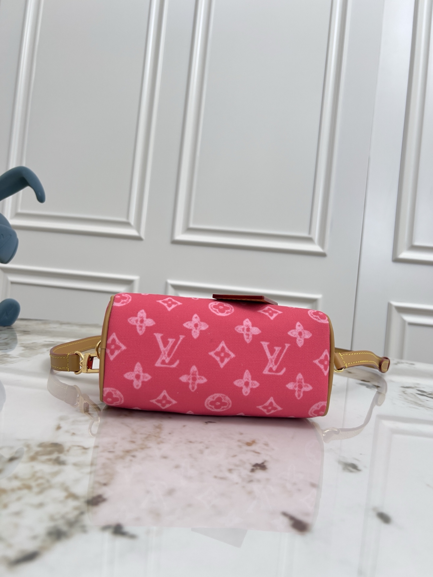 Louis Vuitton Nano Speedy Handbag - Image 4