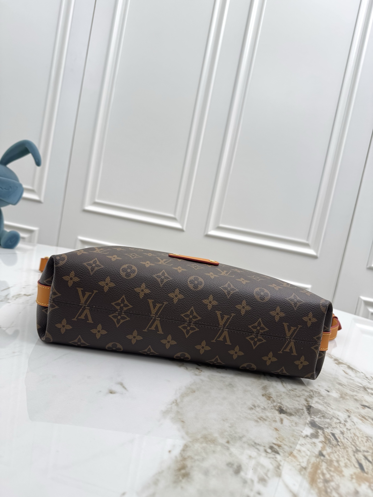 Louis Vuitton Métis Monogram Canvas Handbag - Image 4