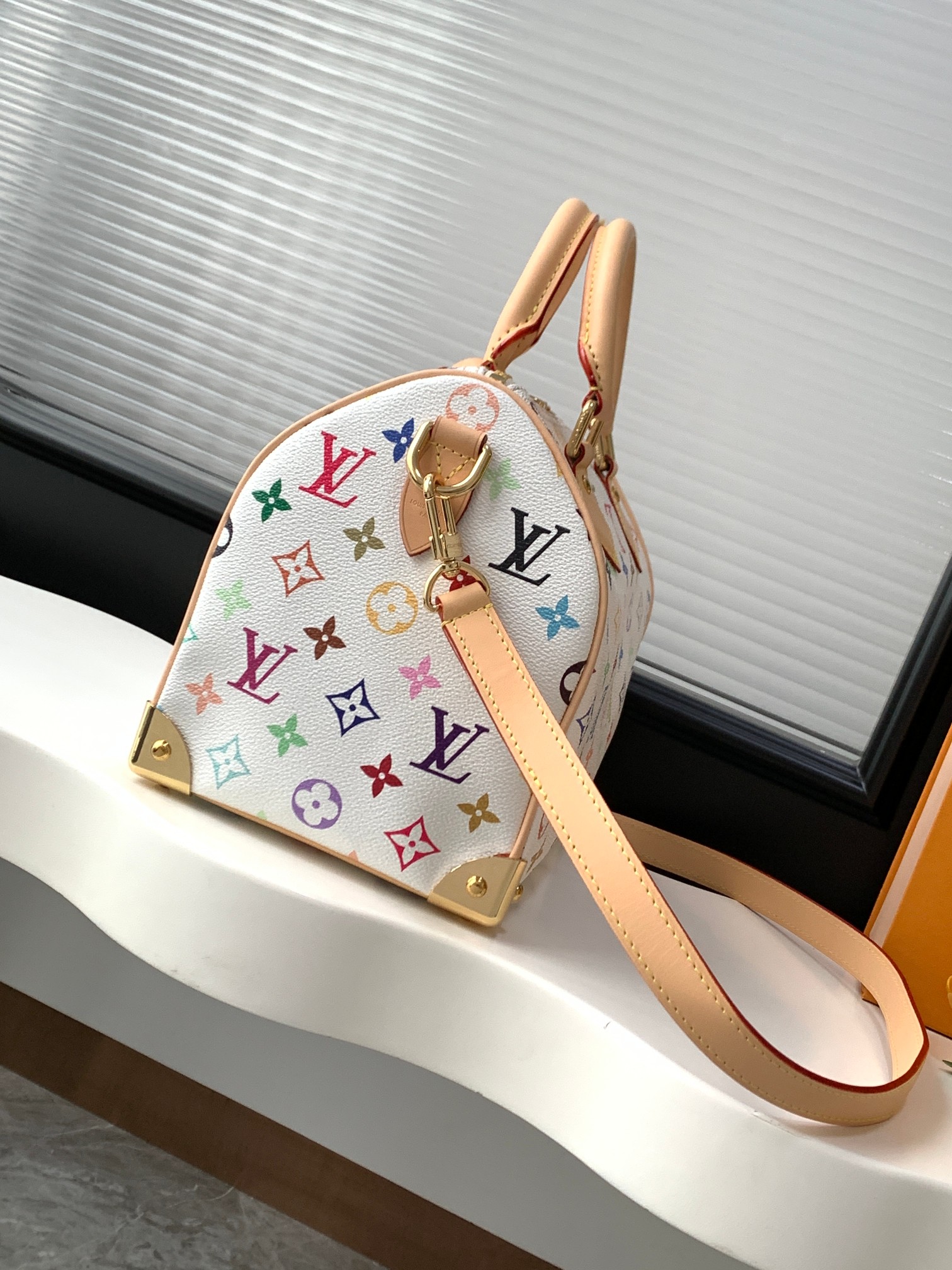 Louis Vuitton Speedy Bandoulière 25 Handbag - Image 4