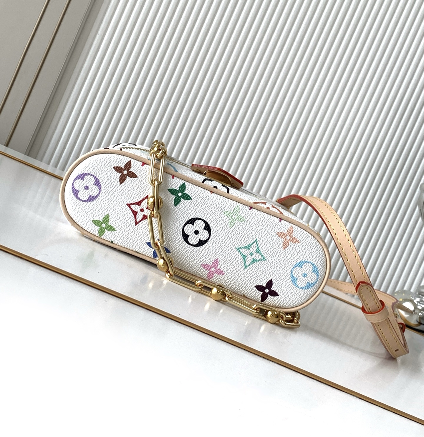 Louis Vuitton Vanity Pouch M13662 White Multicolor Monogram - Image 4