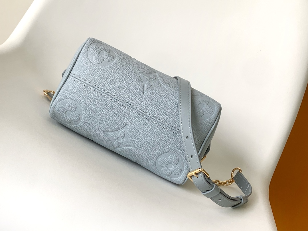 Louis Vuitton Speedy Bandoulière 20 Monogram Empreinte Leather Crossbody Bag - Image 4