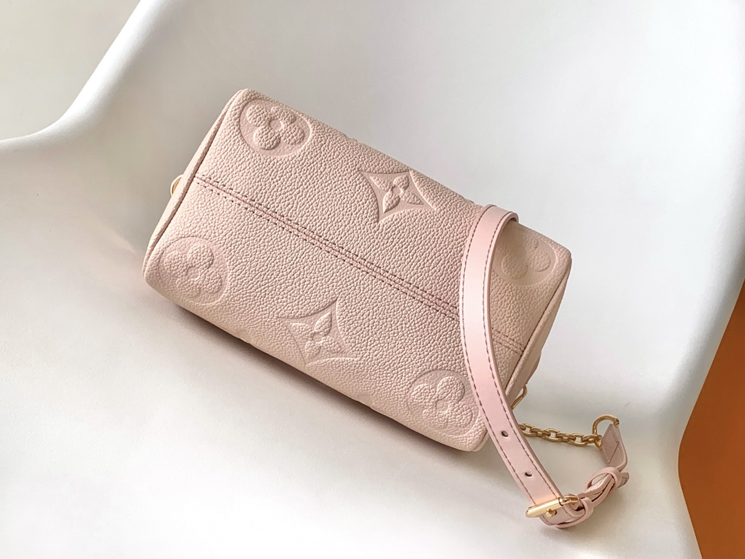 Louis Vuitton Speedy Bandouliere 20 Monogram Empreinte Leather Crossbody Bag - Image 4