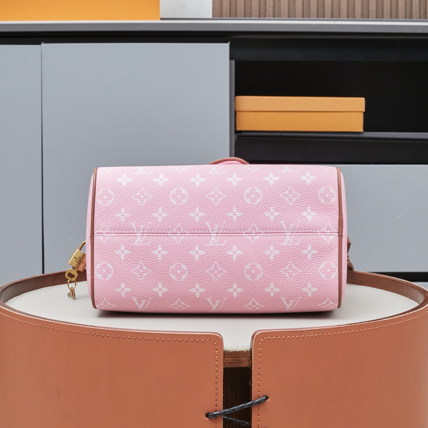 Louis Vuitton Speedy P9 Bandouliere 25 Monogram Leather Bag - Image 4