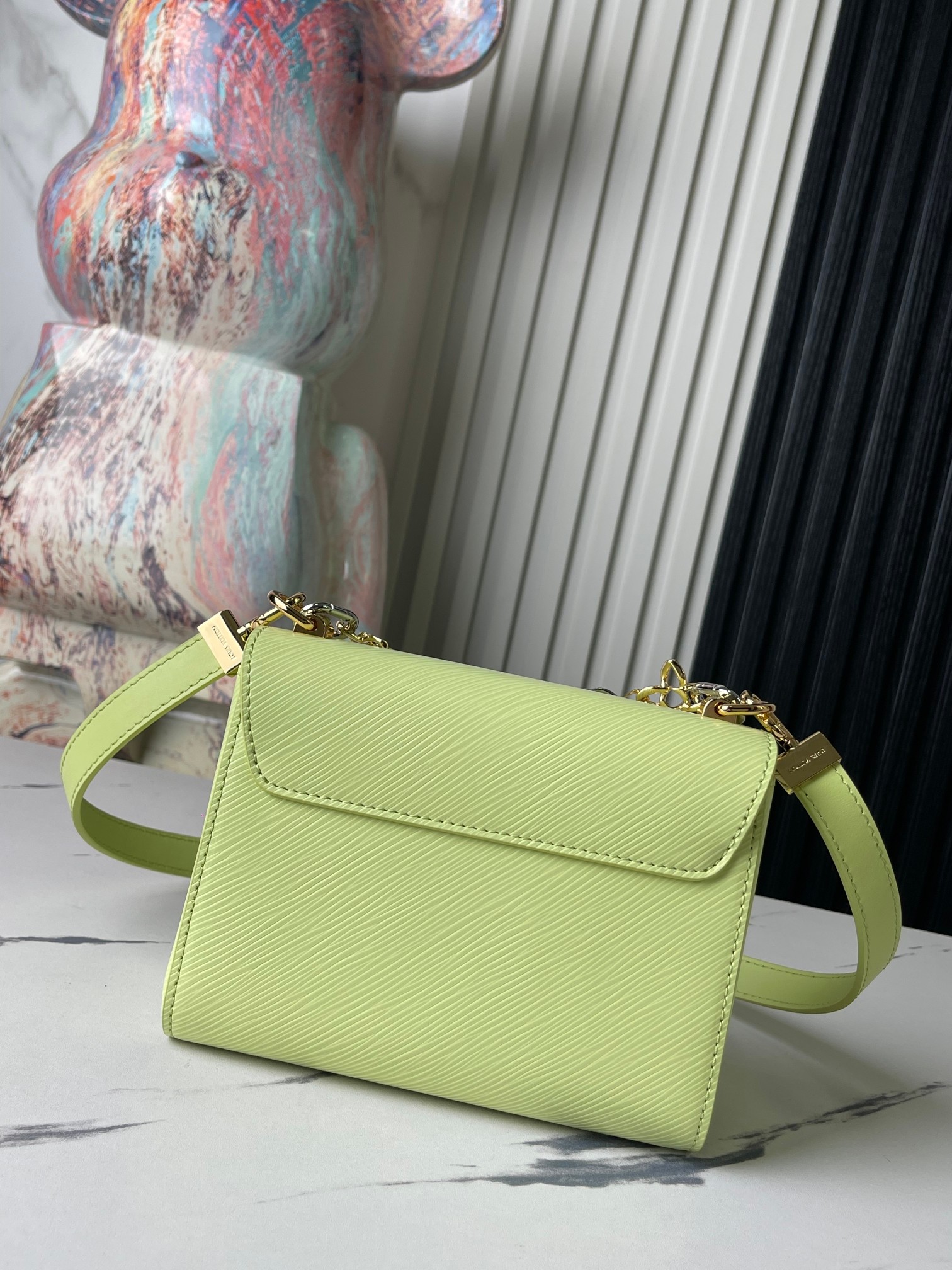 Louis Vuitton LV Twist Small Handbag in Green Ripple-Pattern Leather - Image 4