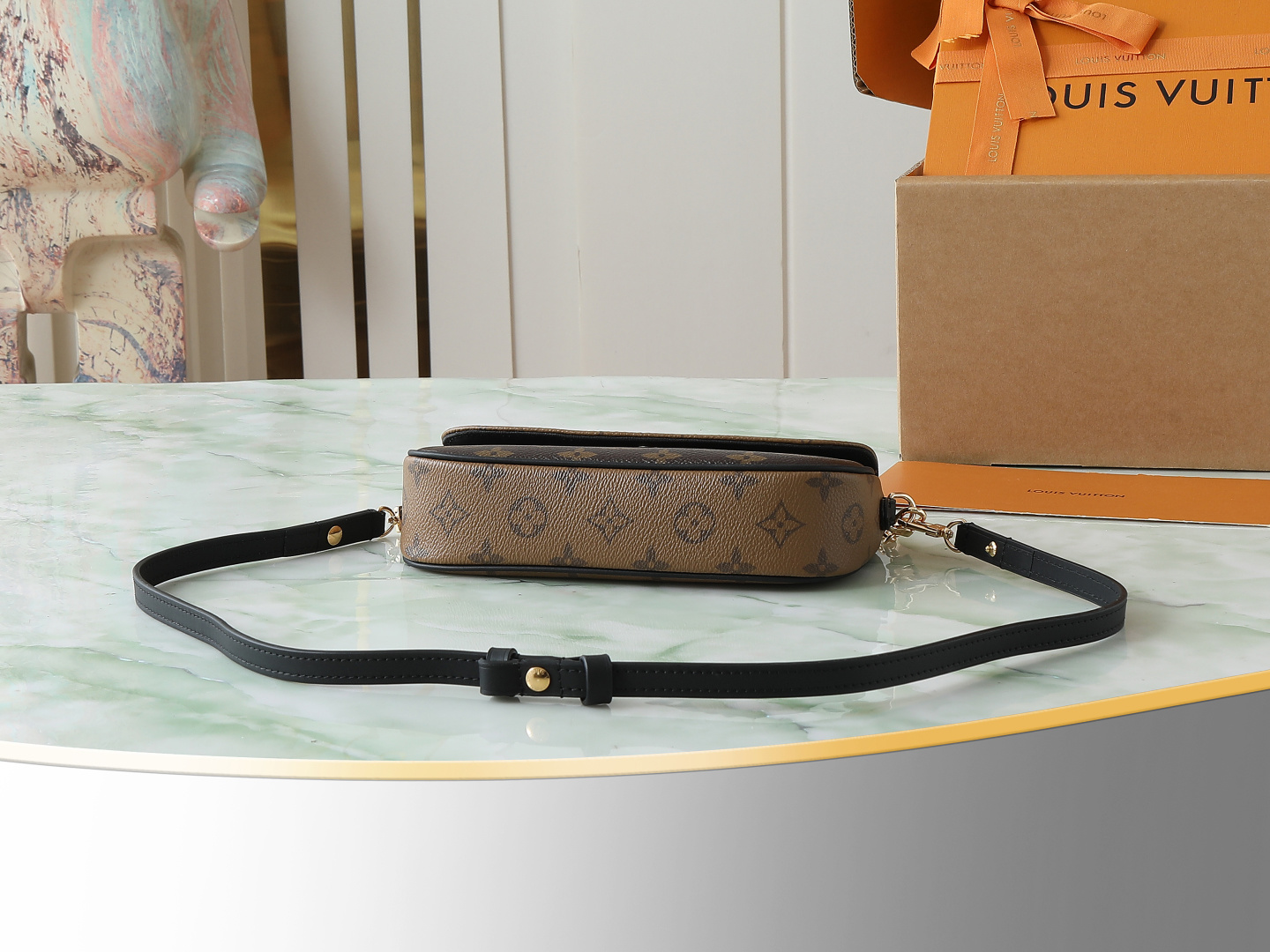 Louis Vuitton Wallet On Chain Ivy Monogram Canvas Crossbody Bag - Image 4