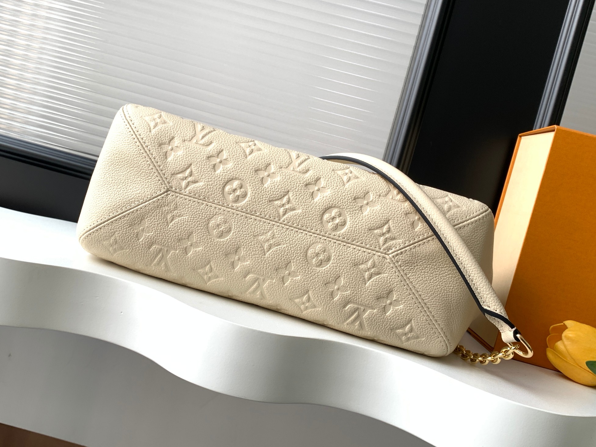 Louis Vuitton Promenade Small Handbag in Monogram Empreinte Leather - Image 4