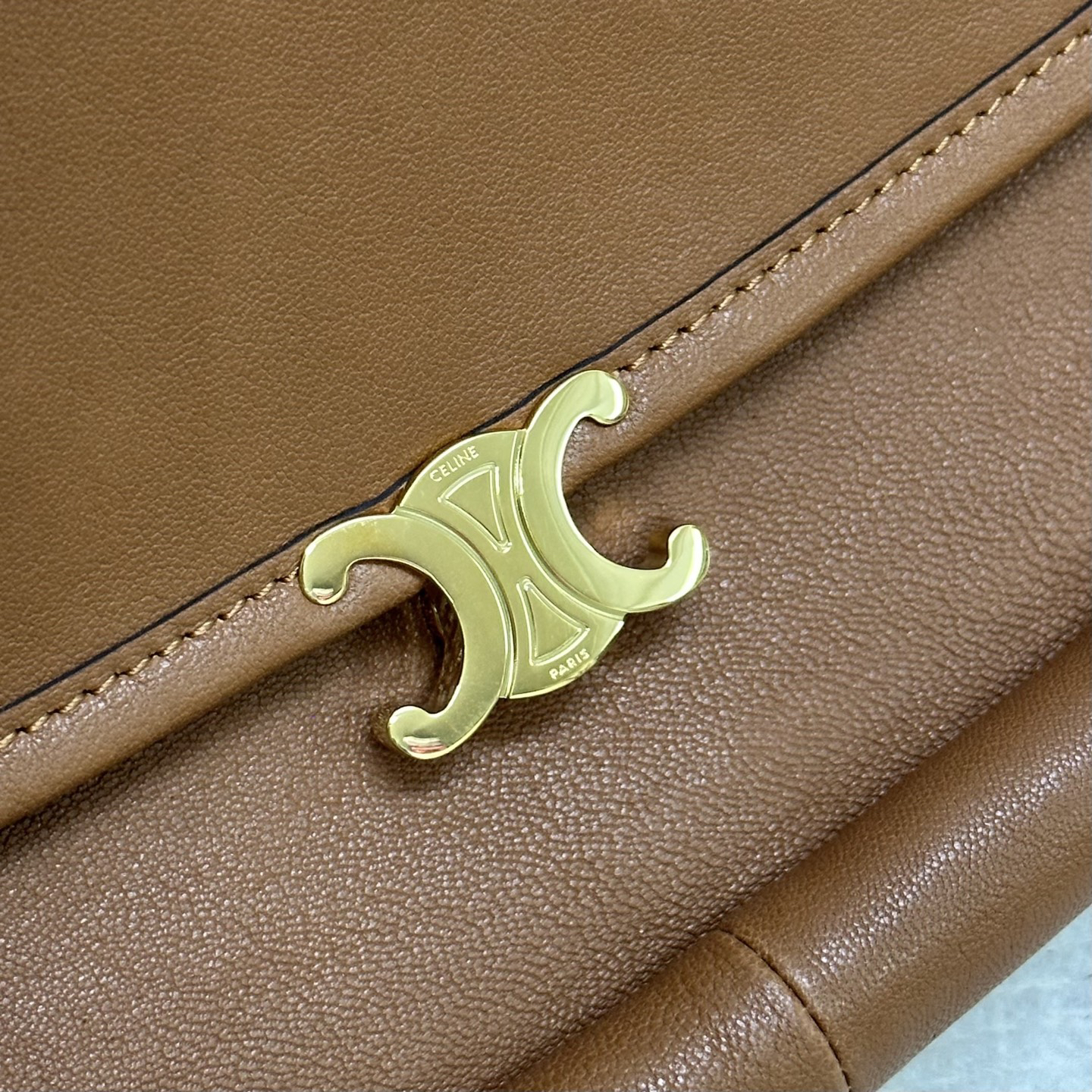 CELINE Half Moon Crossbody Bag - Image 4
